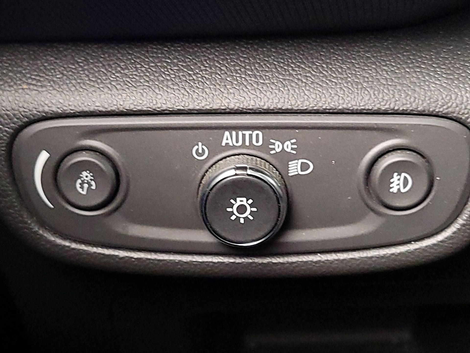 Thumbnail: 2023 Chevrolet TrailBlazer - 13