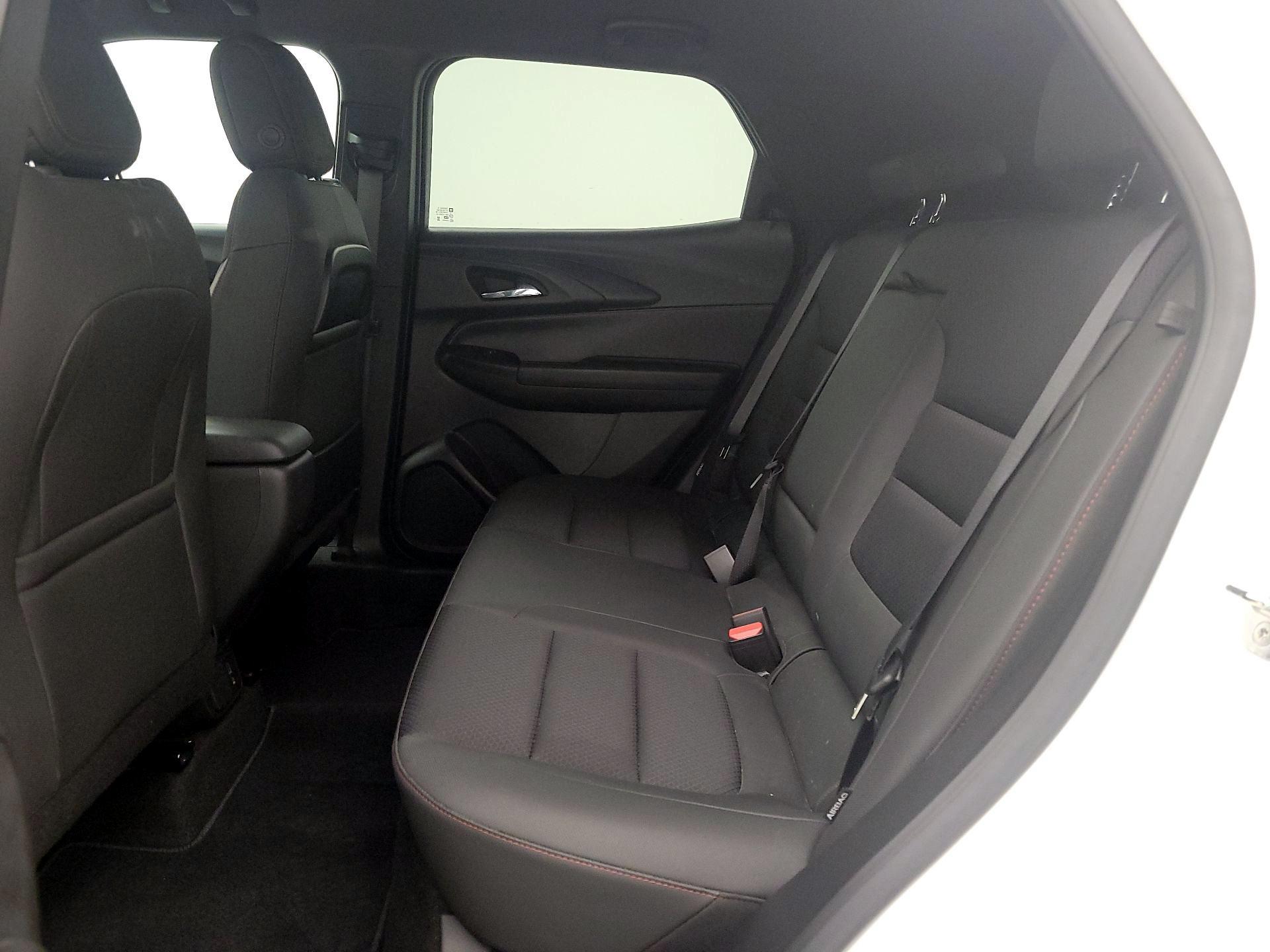 Thumbnail: 2023 Chevrolet TrailBlazer - 18