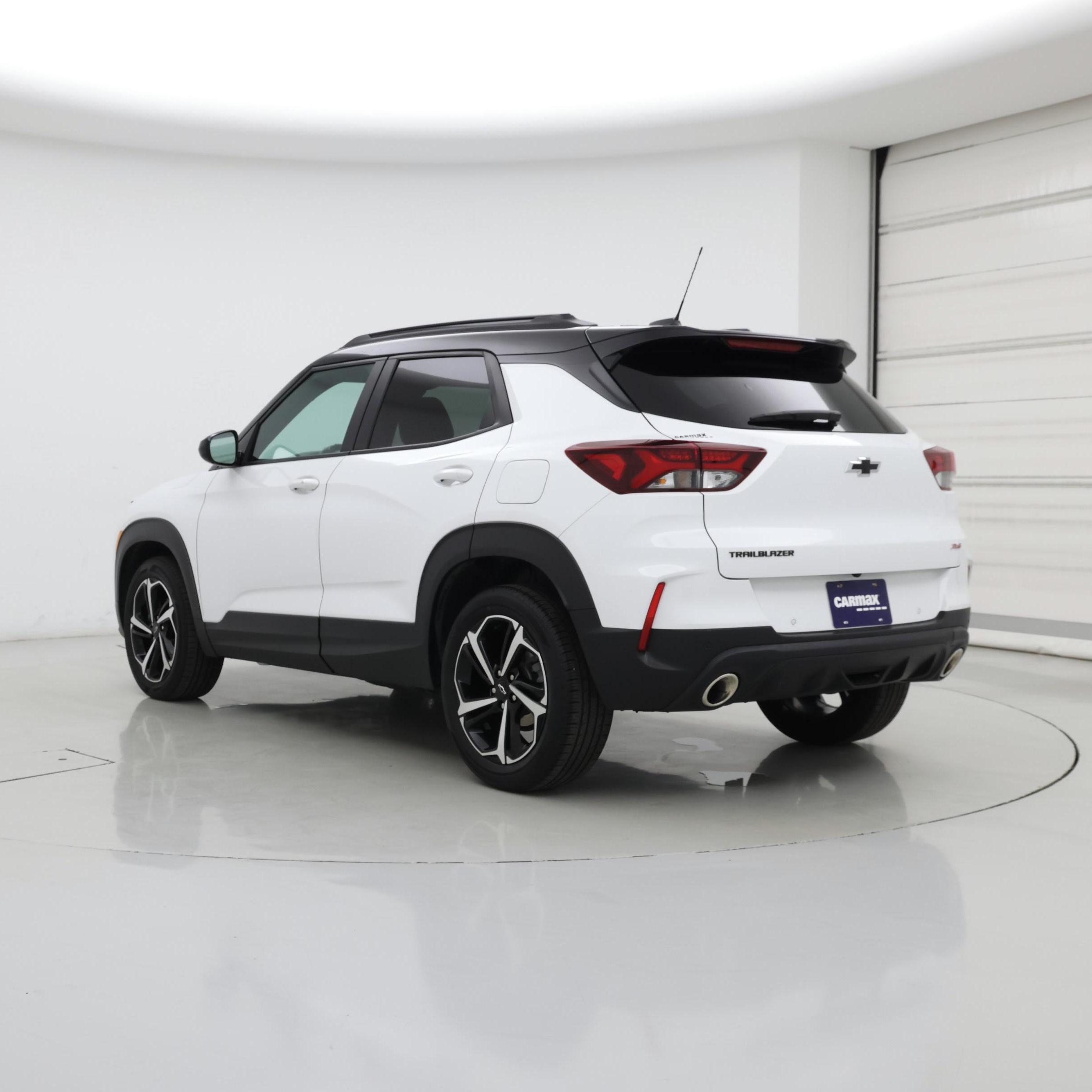 Thumbnail: 2023 Chevrolet TrailBlazer - 2