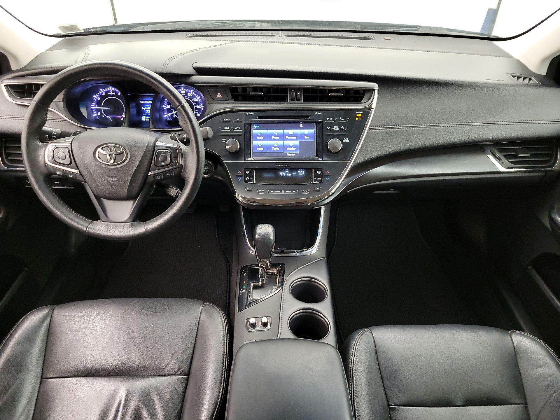 Thumbnail: 2017 Toyota Avalon - 9