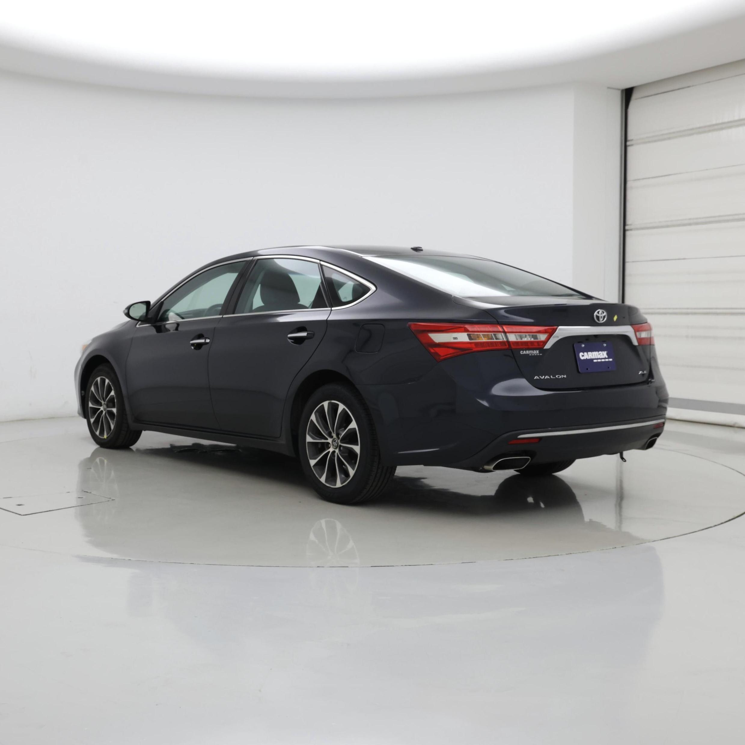 Thumbnail: 2017 Toyota Avalon - 2