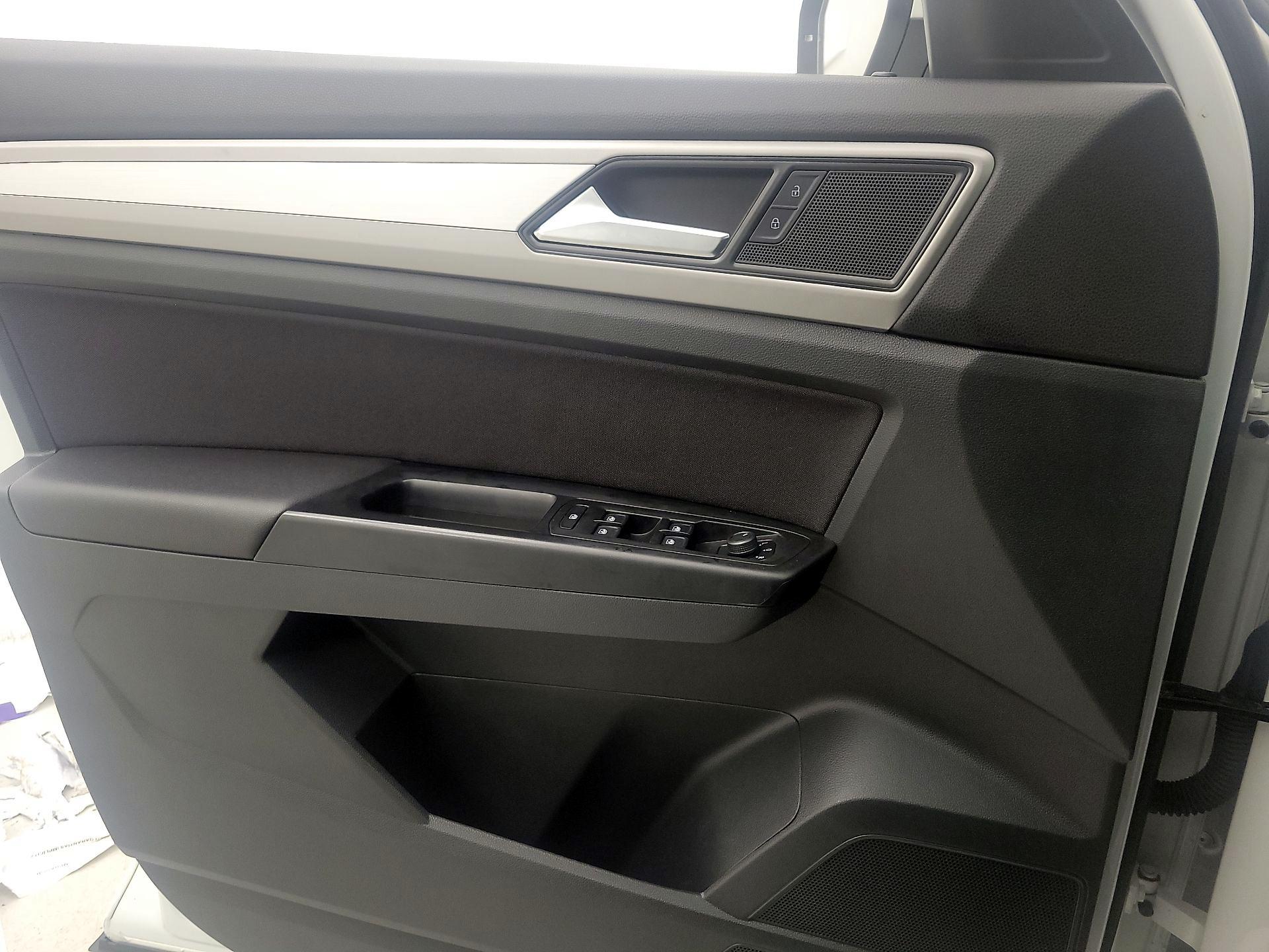 Thumbnail: 2021 Volkswagen Atlas - 12