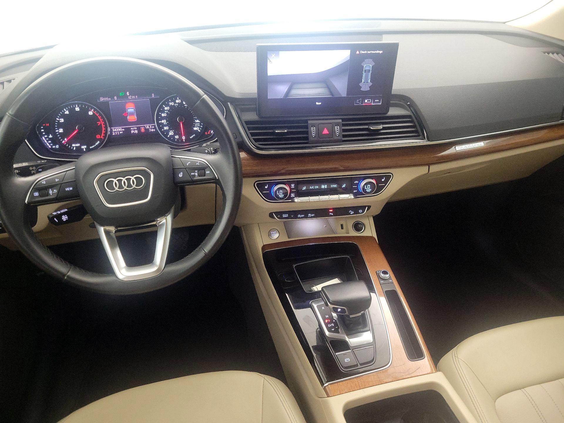 Thumbnail: 2022 Audi Q5 - 9