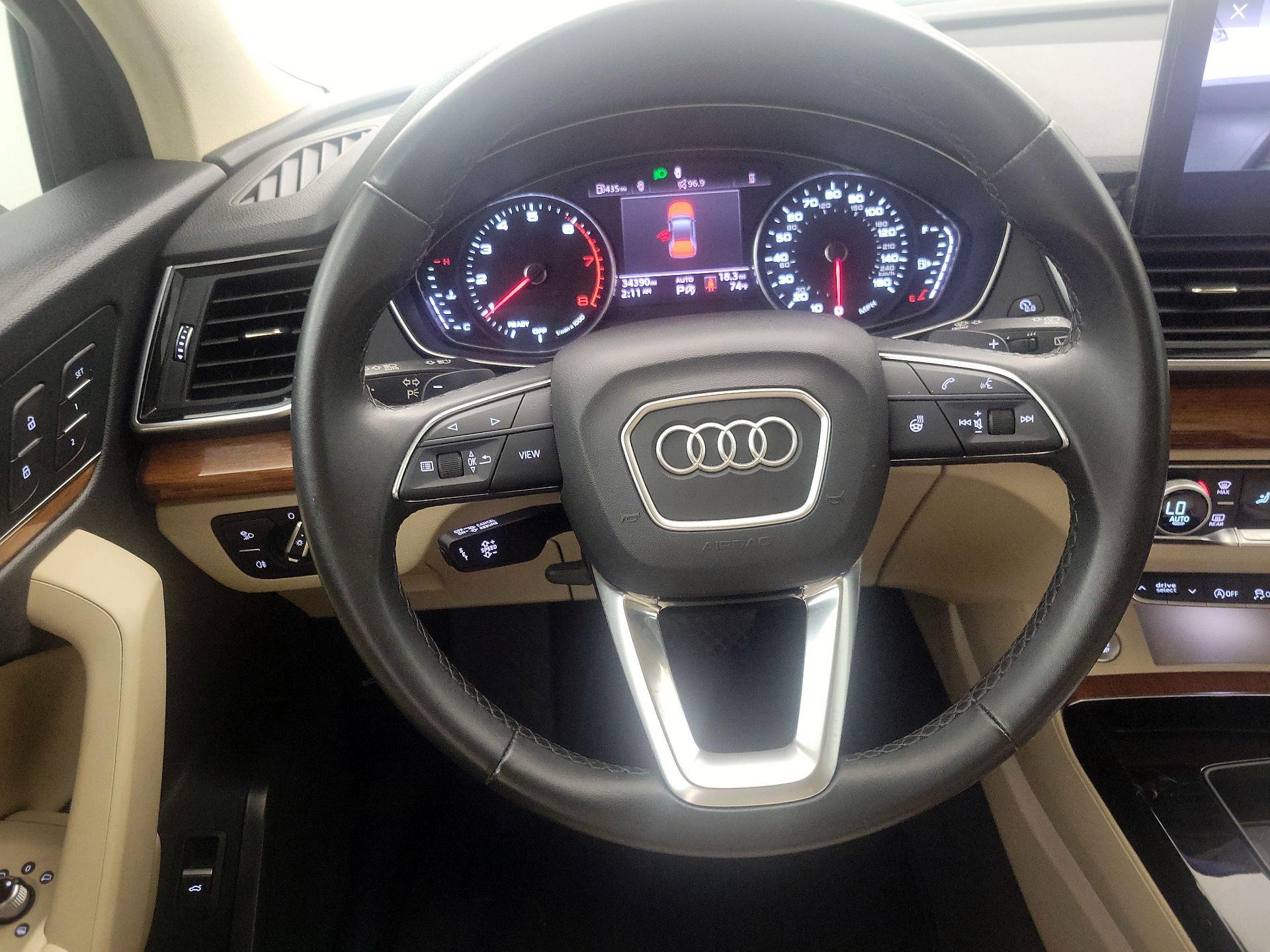 Thumbnail: 2022 Audi Q5 - 10