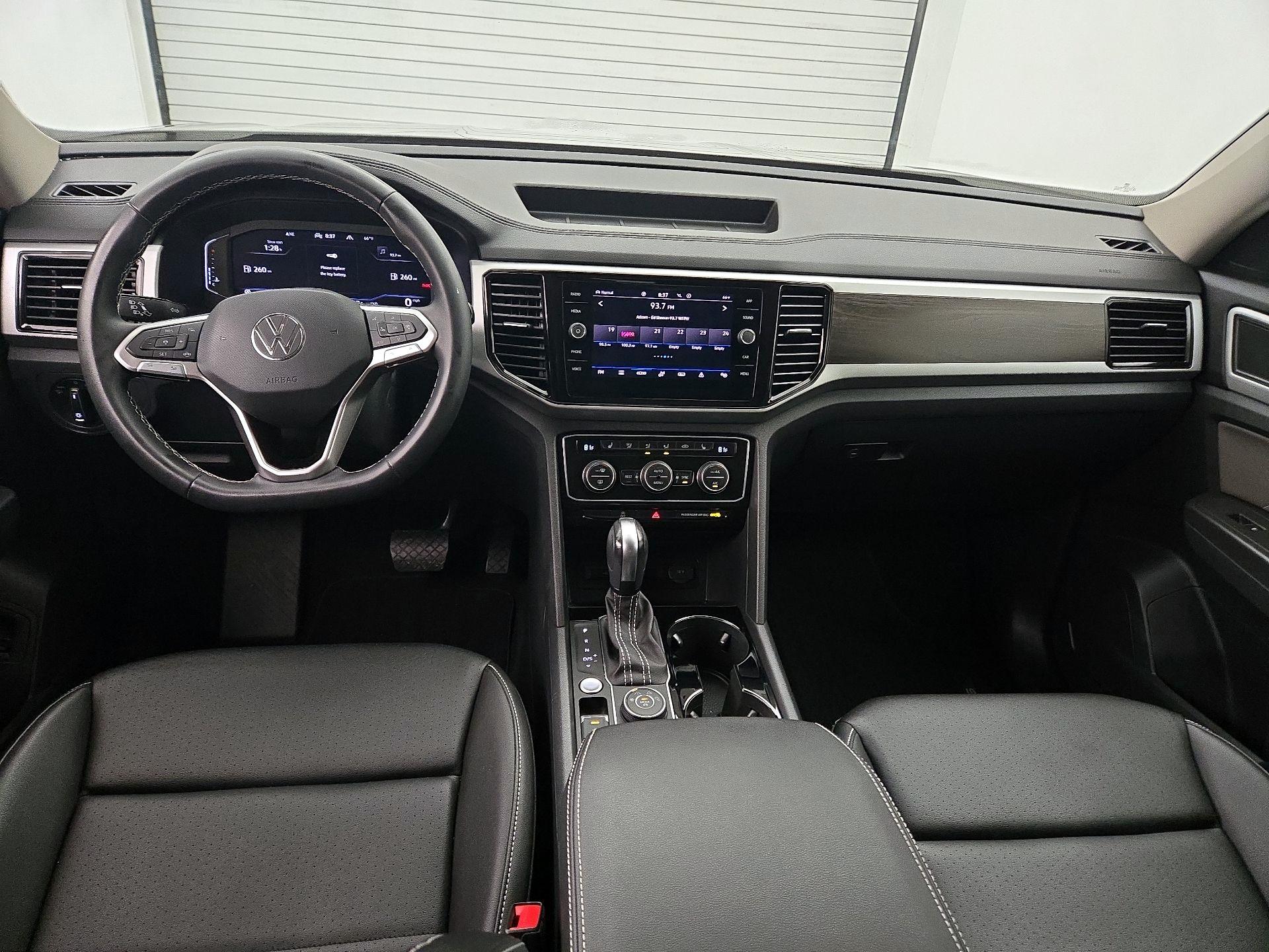 Thumbnail: 2023 Volkswagen Atlas - 9