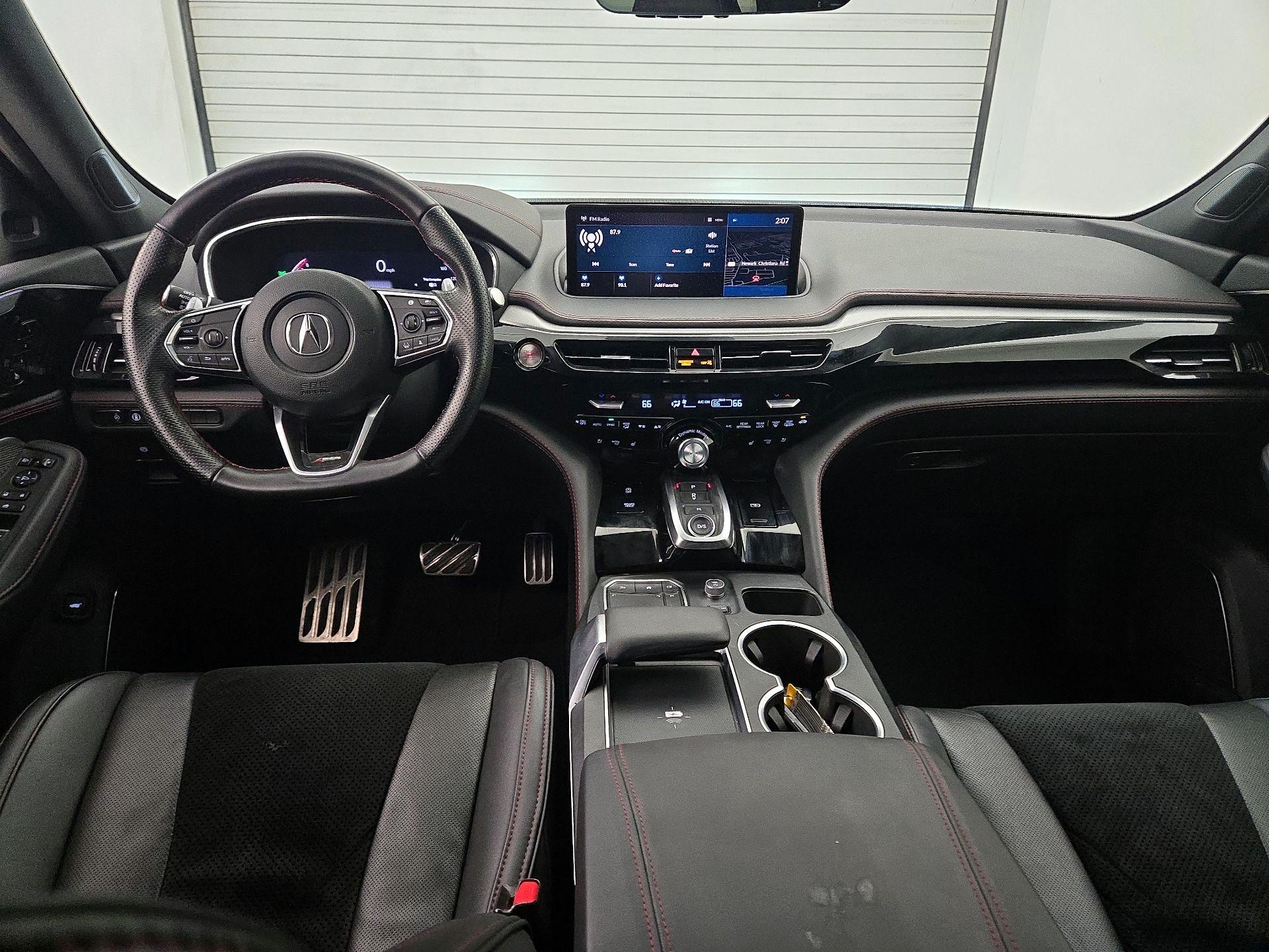 Thumbnail: 2022 Acura MDX - 9