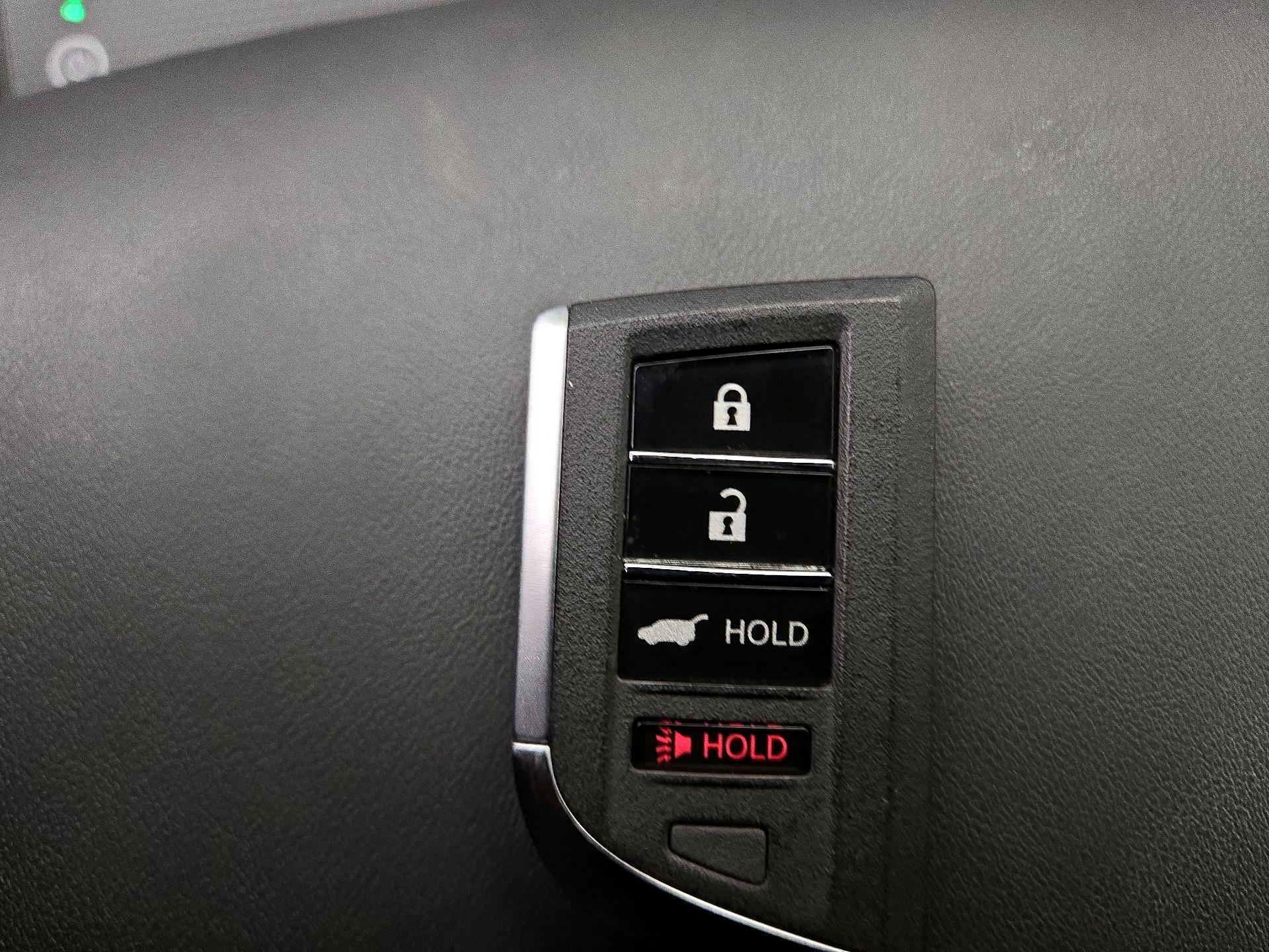 Thumbnail: 2022 Acura MDX - 20