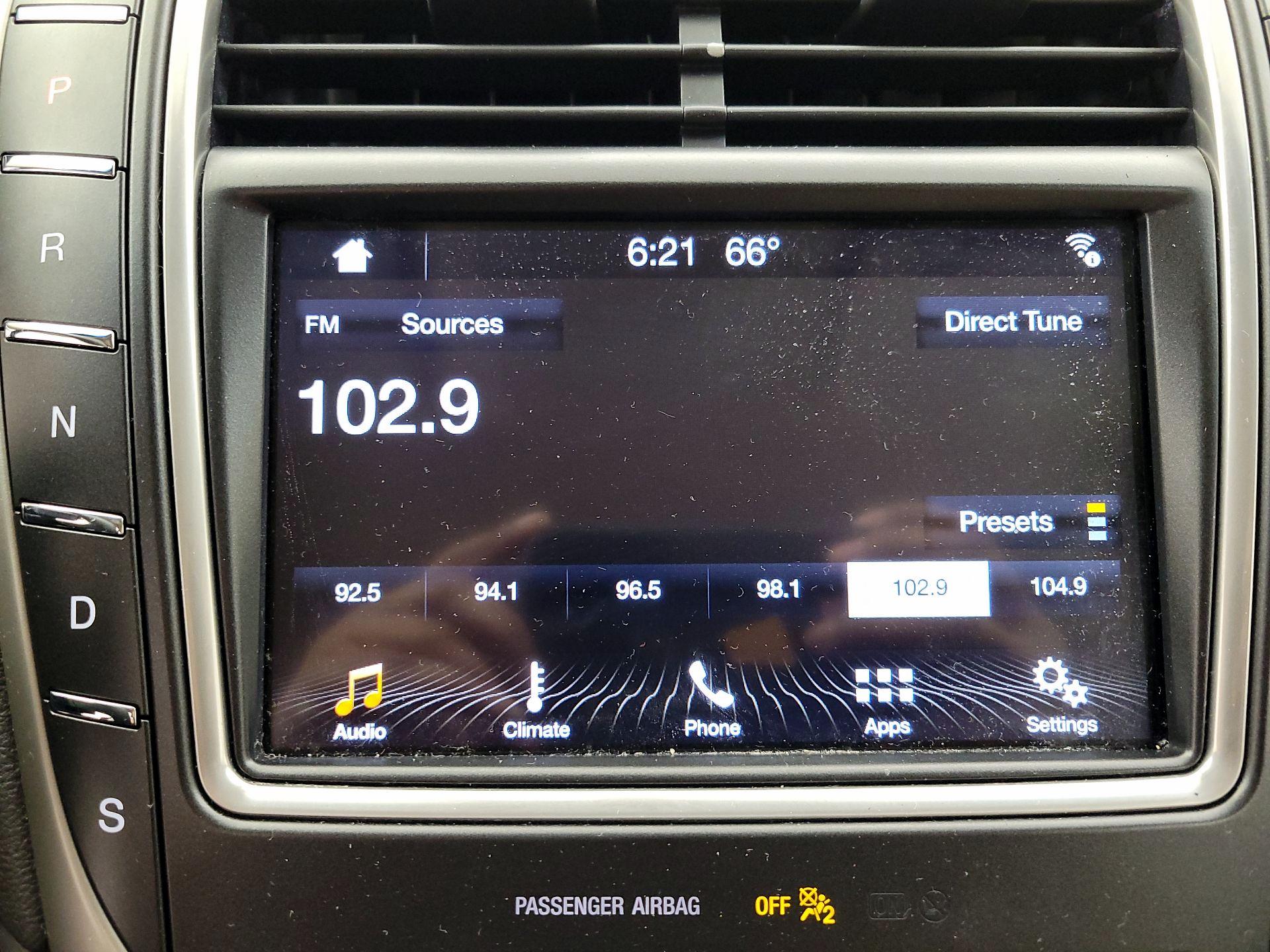 Thumbnail: 2019 Lincoln Nautilus - 15