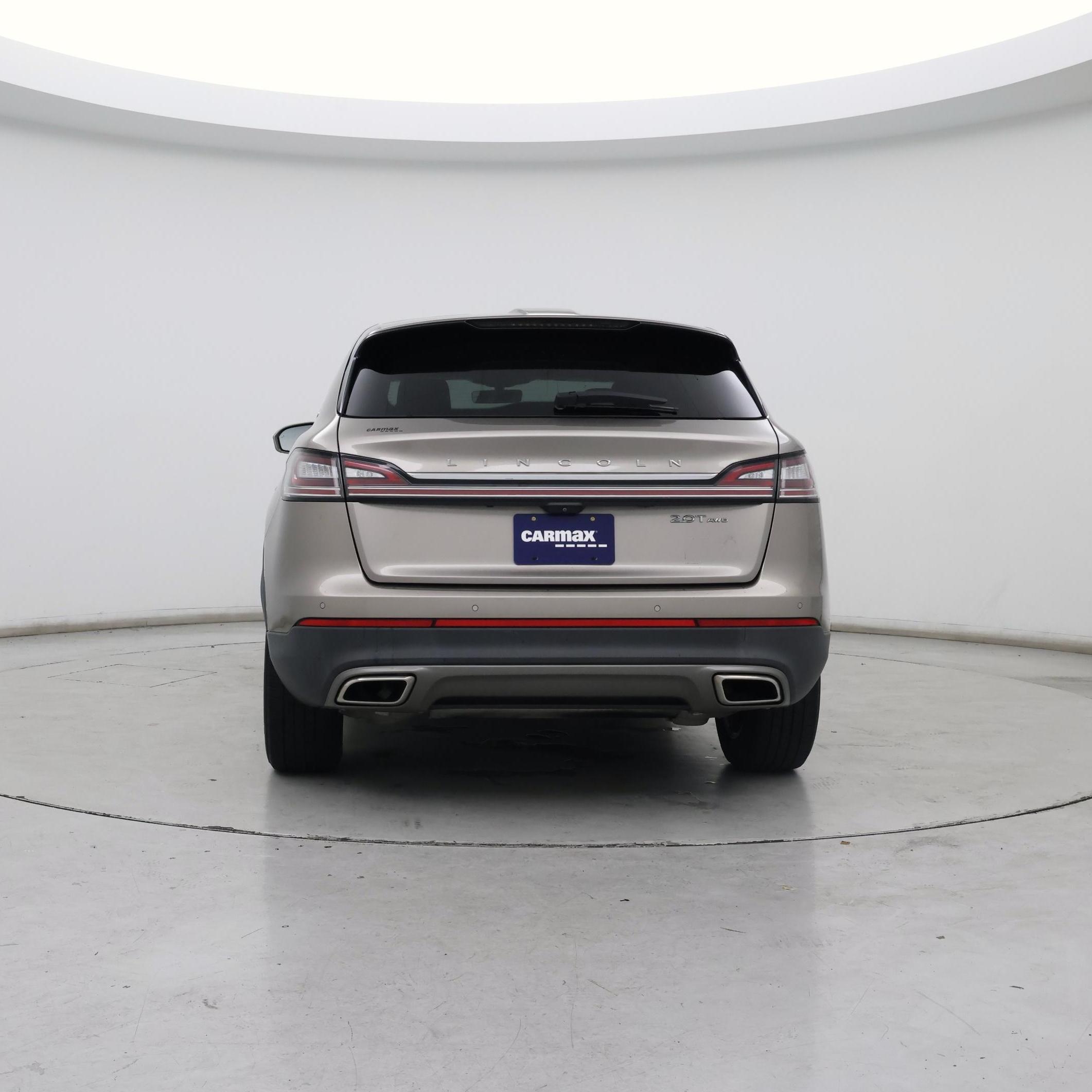 Thumbnail: 2019 Lincoln Nautilus - 6