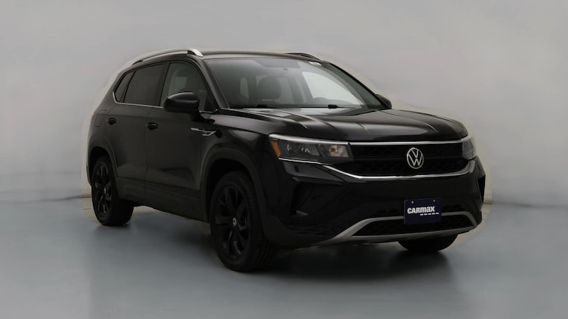 2022 Volkswagen Taos SE Hero Image