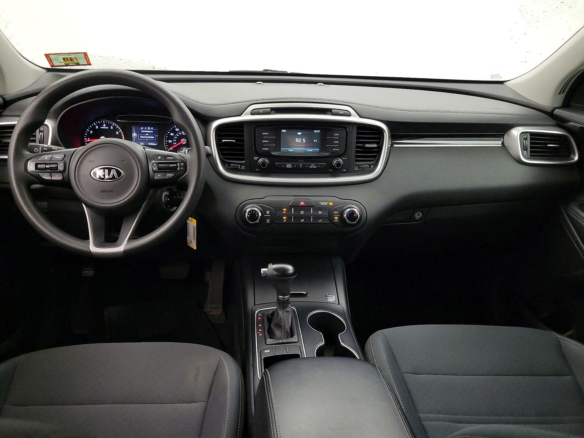 Thumbnail: 2018 Kia Sorento - 9