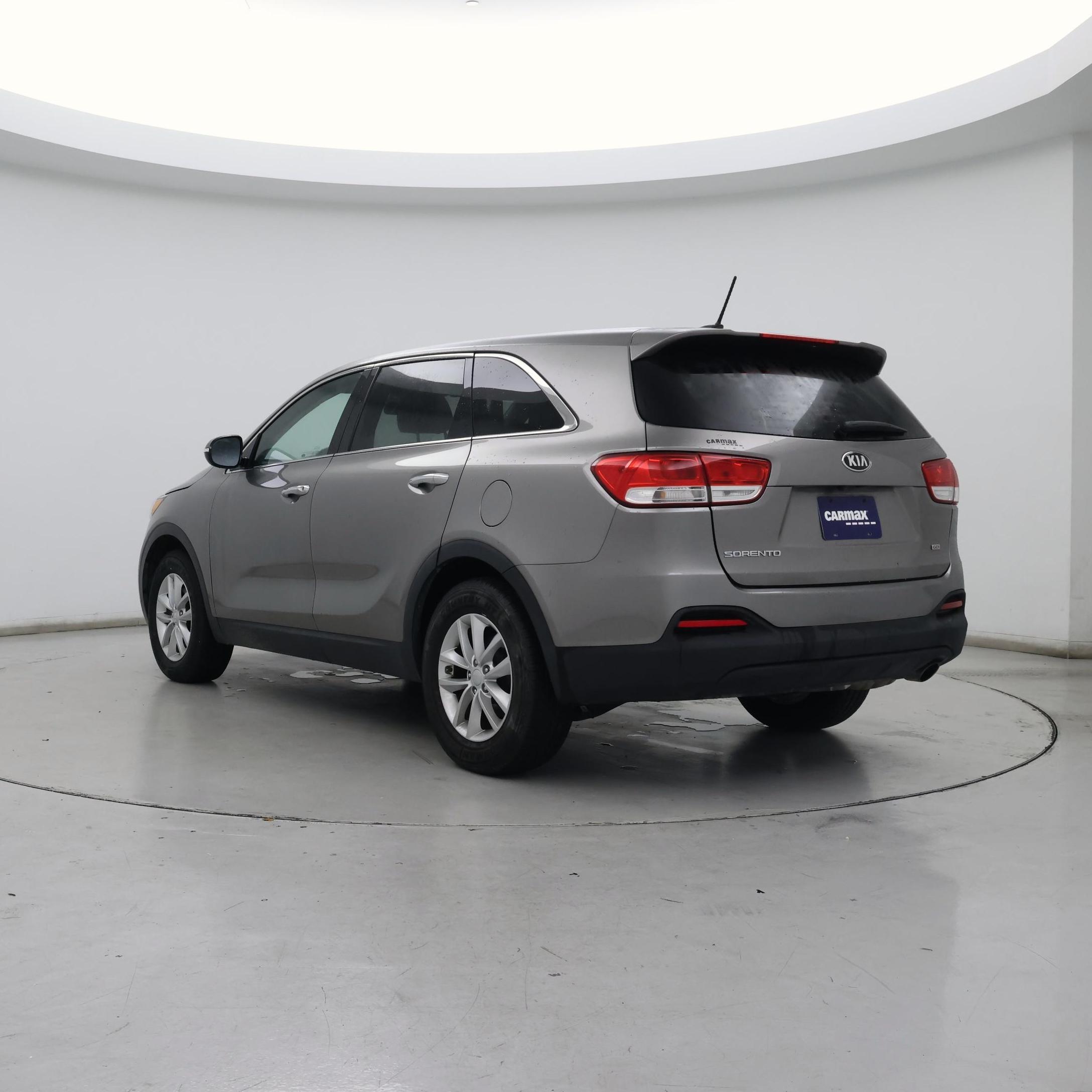 Thumbnail: 2018 Kia Sorento - 2