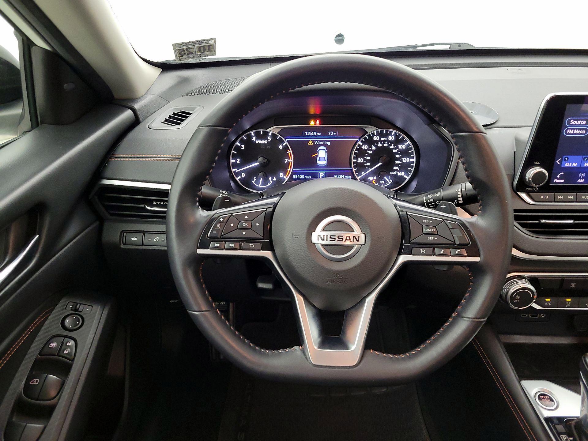 Thumbnail: 2020 Nissan Altima - 10