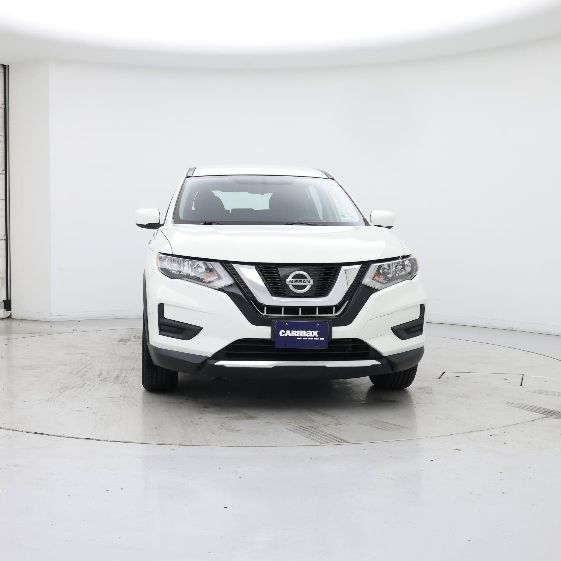 Thumbnail: 2017 Nissan Rogue - 5