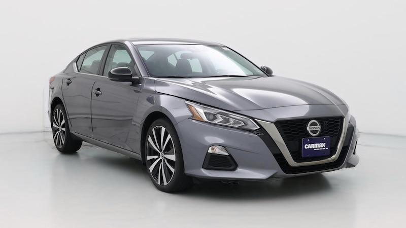 2021 Nissan Altima SR Hero Image