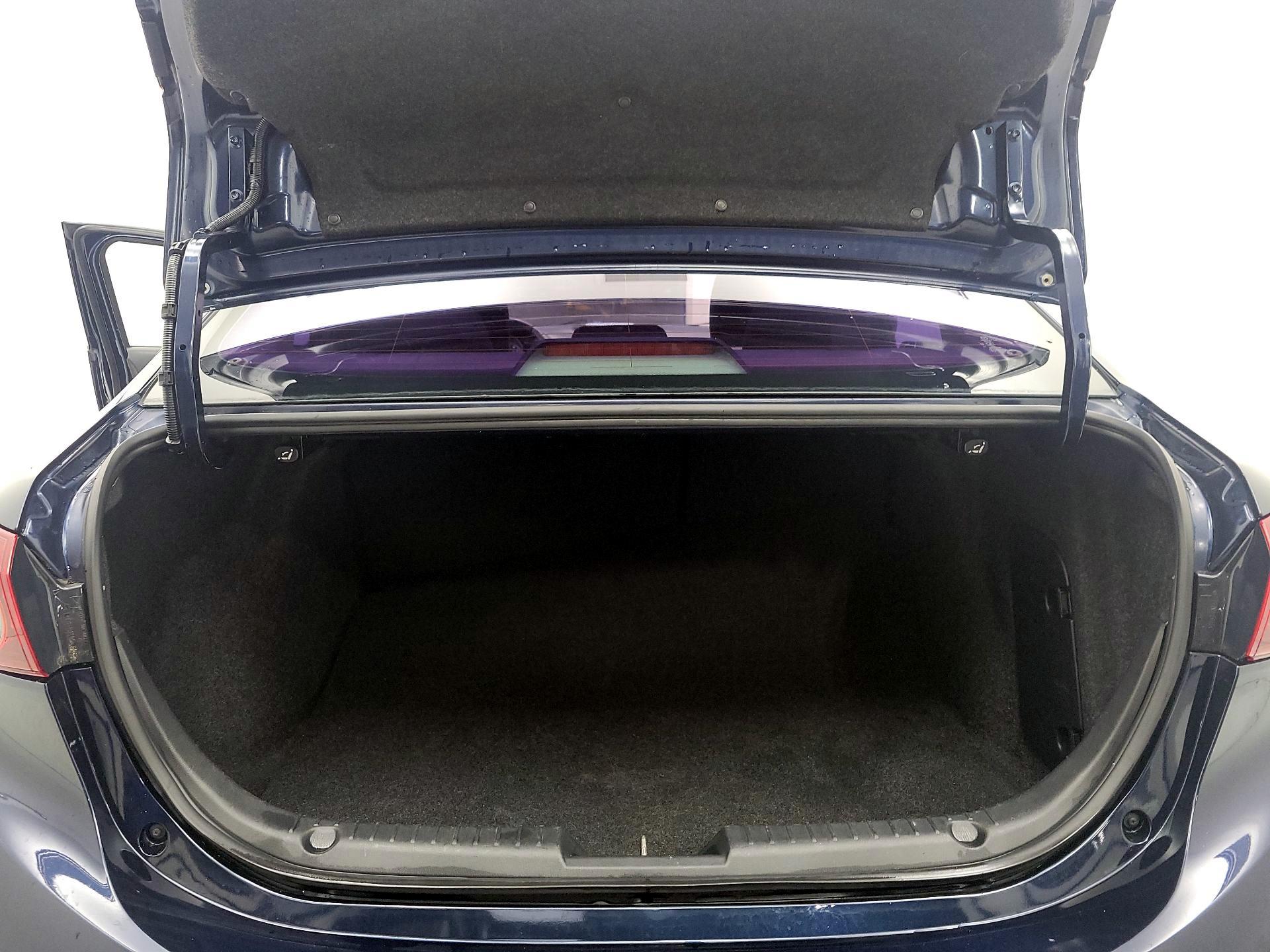 Thumbnail: 2015 Mazda Mazda3 - 20