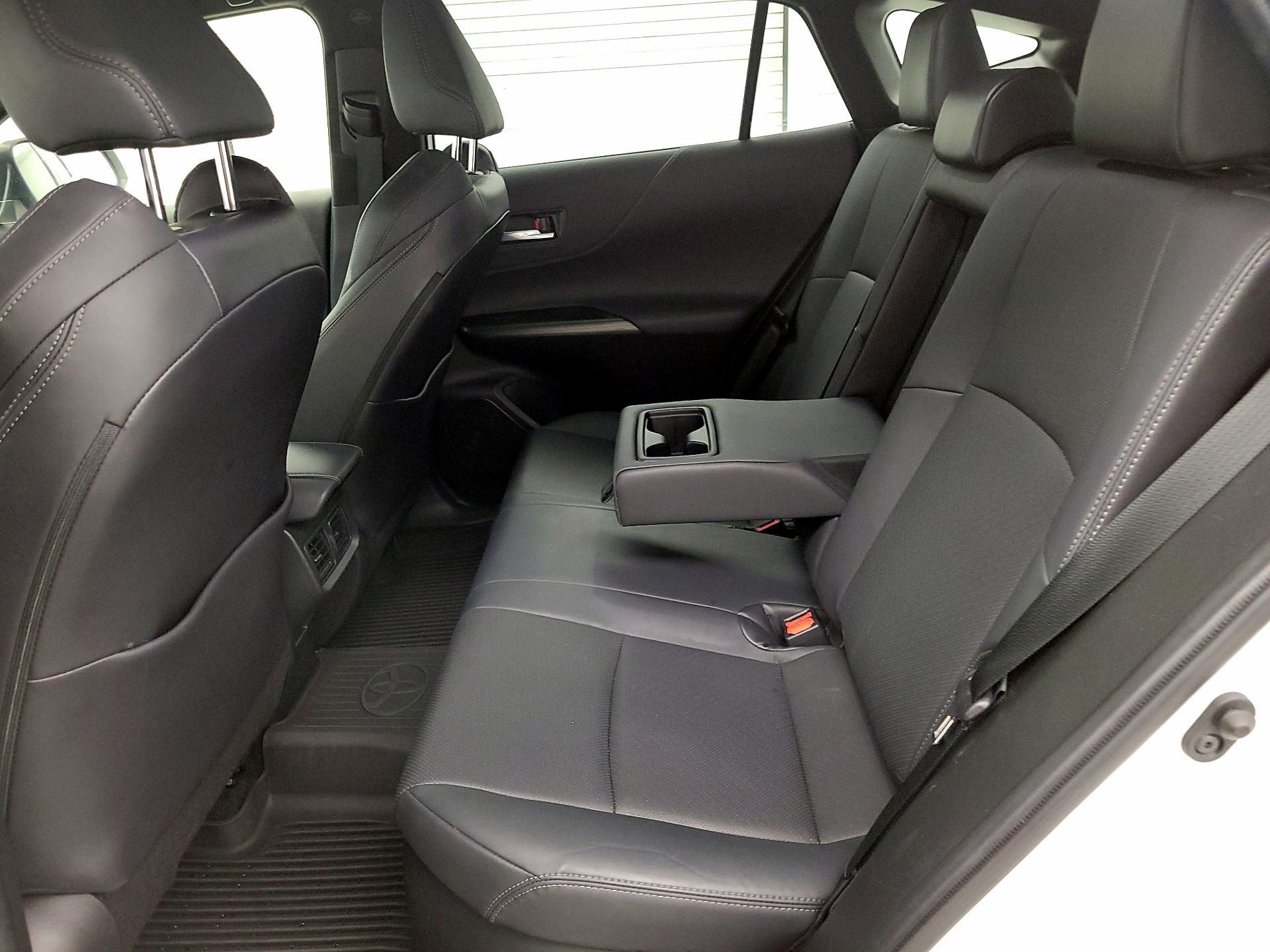Thumbnail: 2021 Toyota Venza - 20