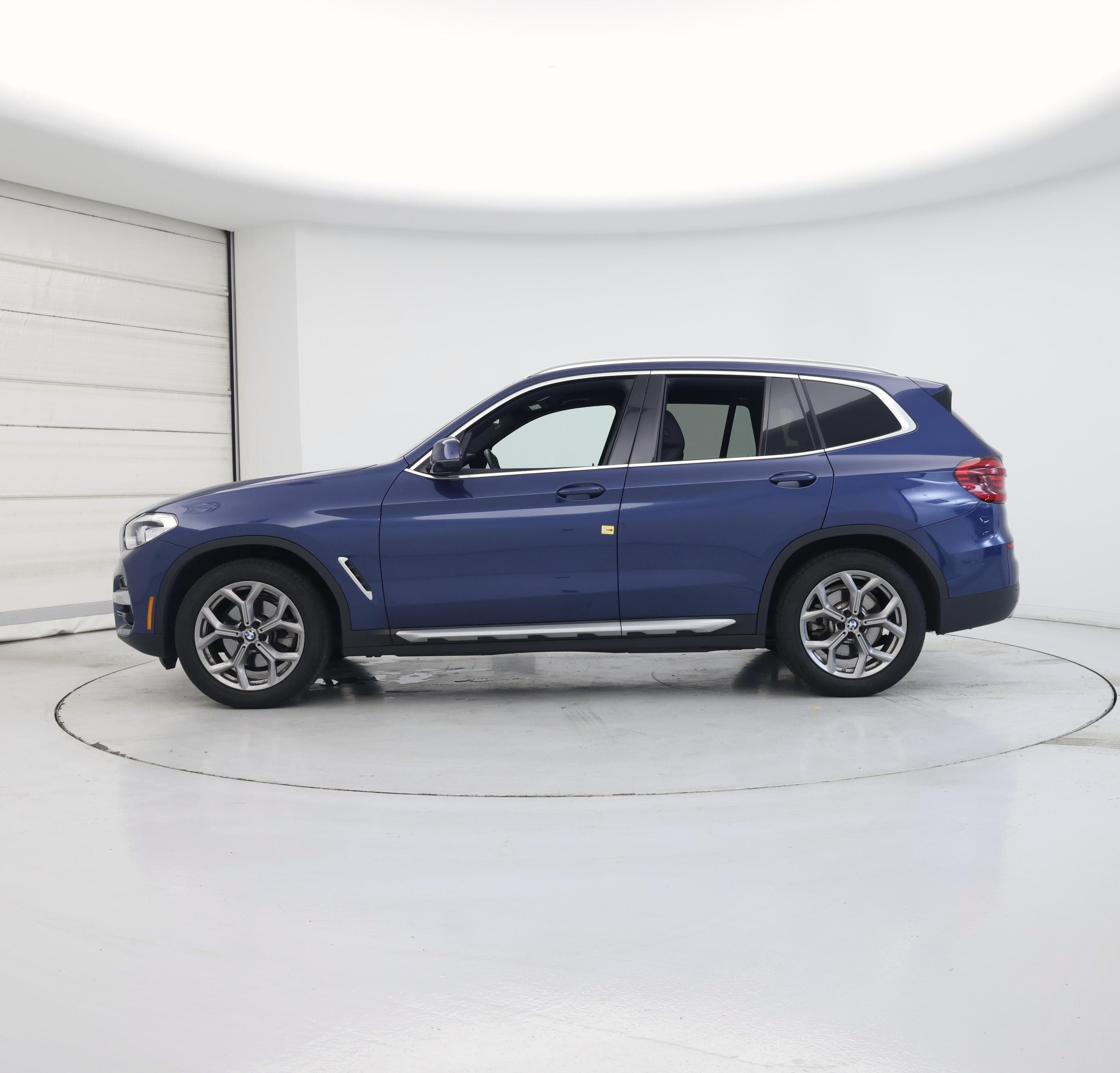 Thumbnail: 2021 BMW X3 - 3