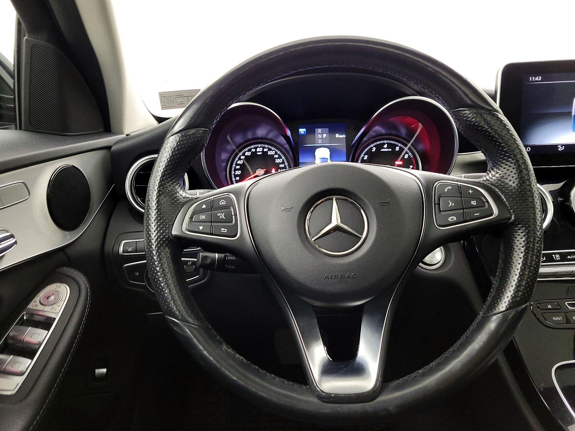 Thumbnail: 2018 Mercedes-Benz C-Class - 10