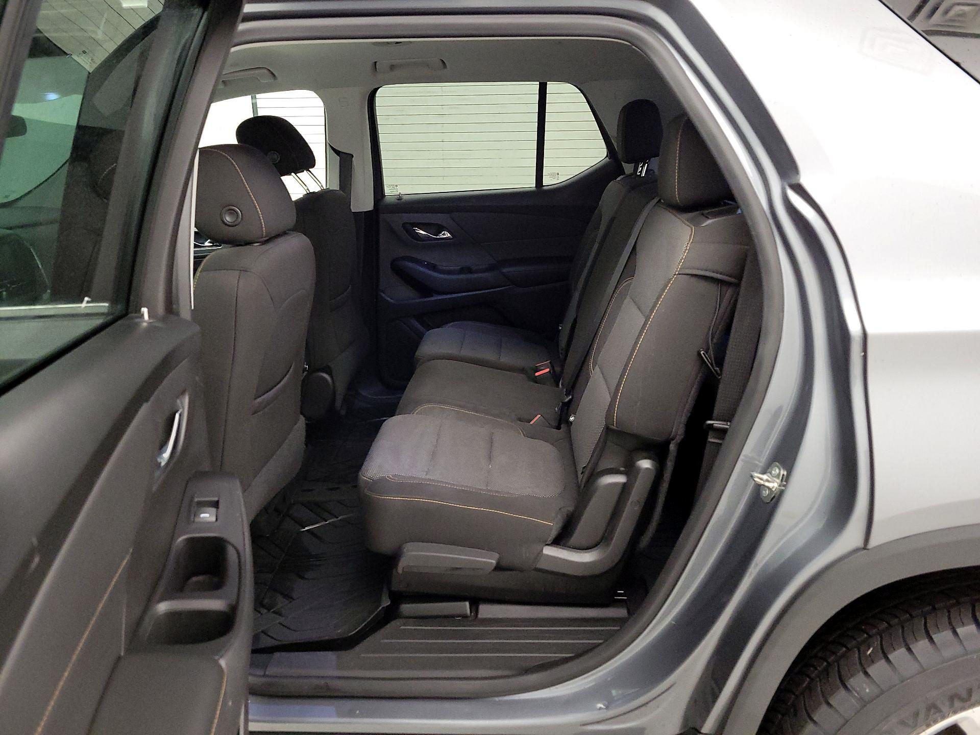 Thumbnail: 2019 Chevrolet Traverse - 19