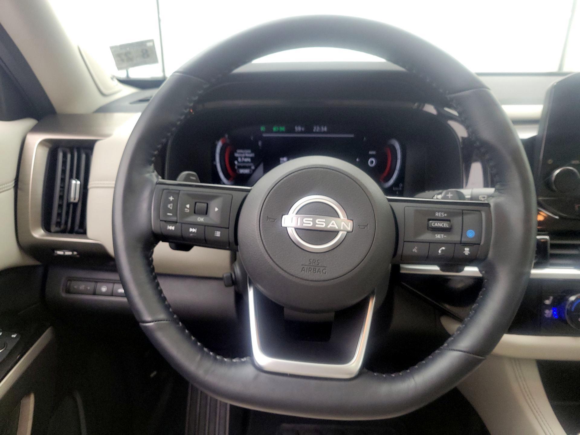 Thumbnail: 2022 Nissan Pathfinder - 10