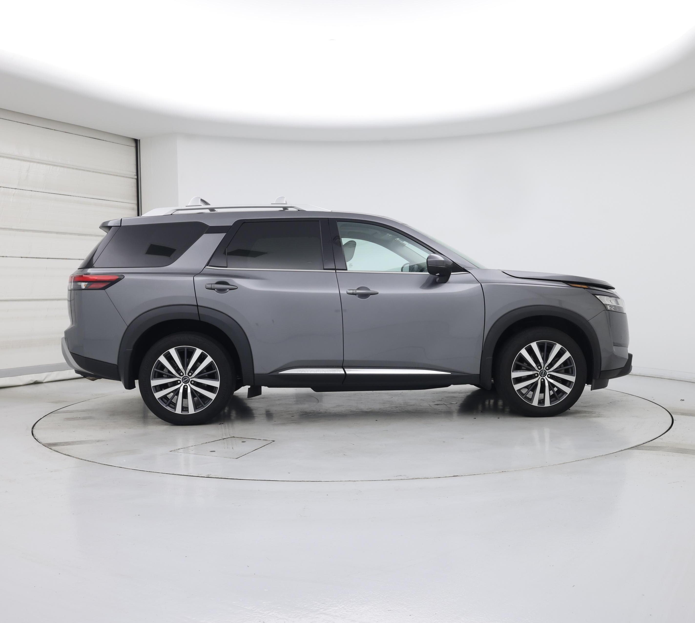 Thumbnail: 2022 Nissan Pathfinder - 7