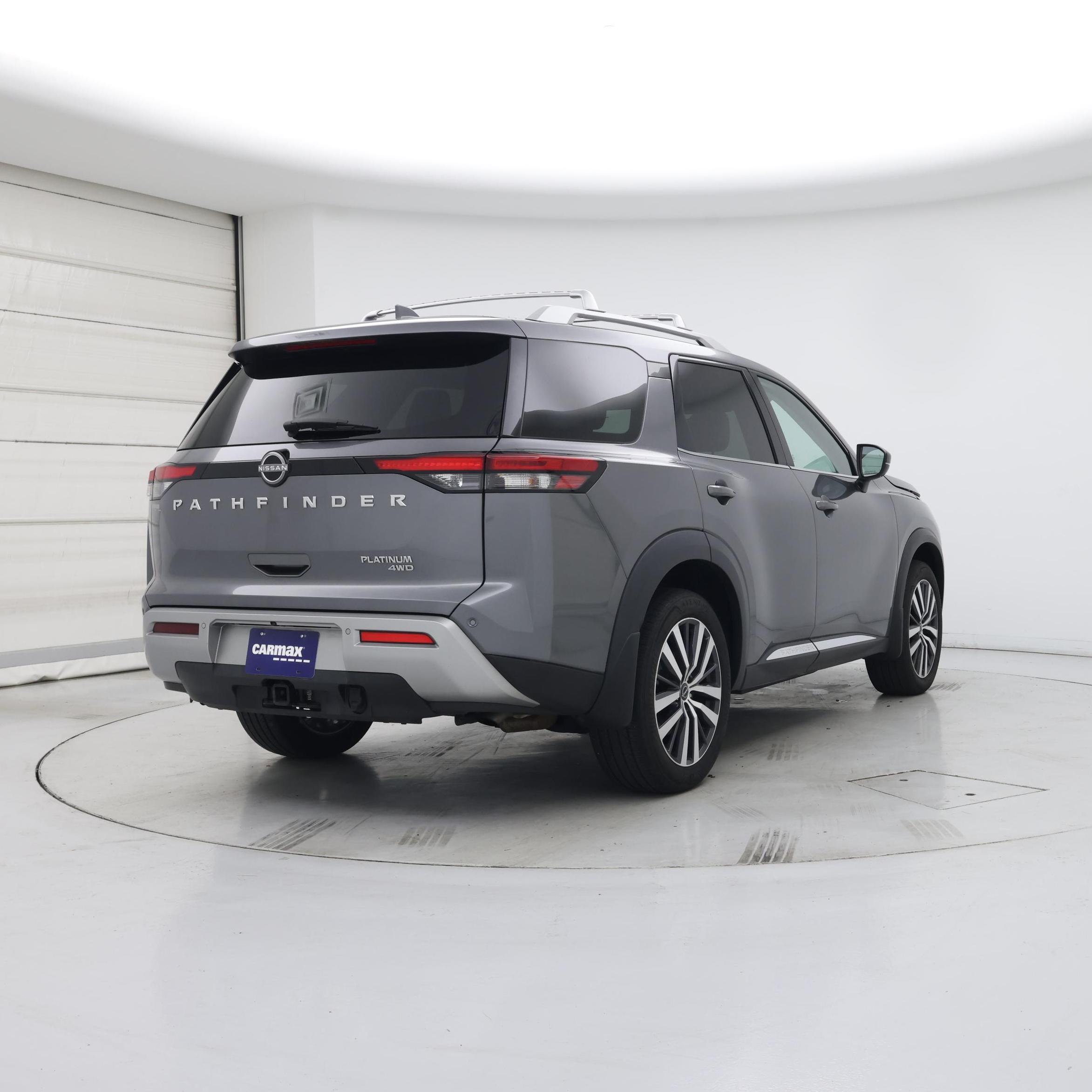 Thumbnail: 2022 Nissan Pathfinder - 8