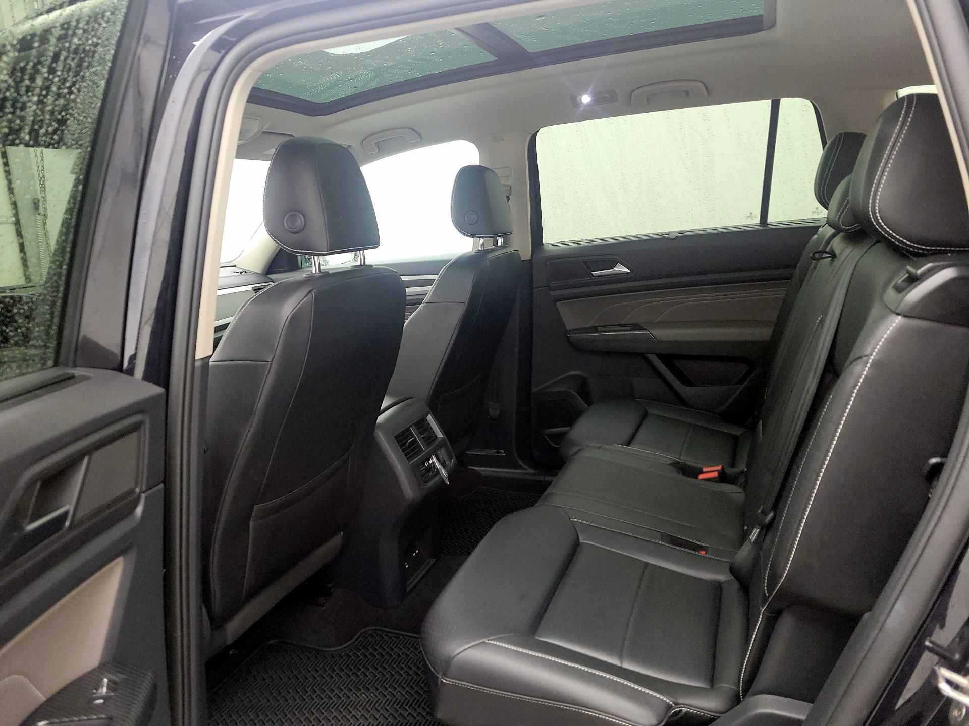 Thumbnail: 2021 Volkswagen Atlas - 20