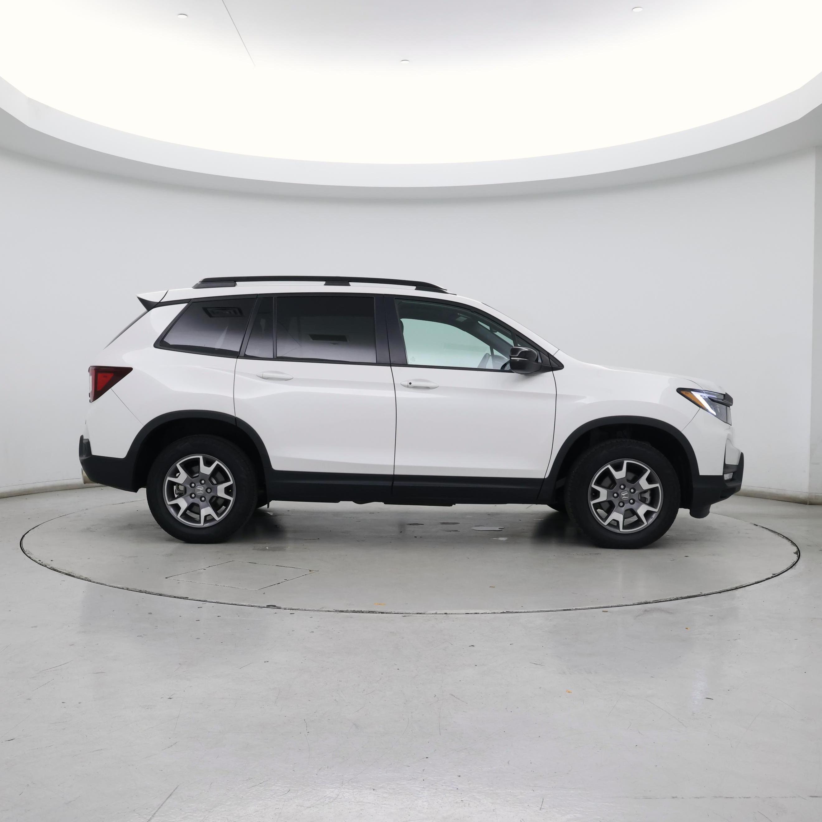 Thumbnail: 2023 Honda Passport - 7