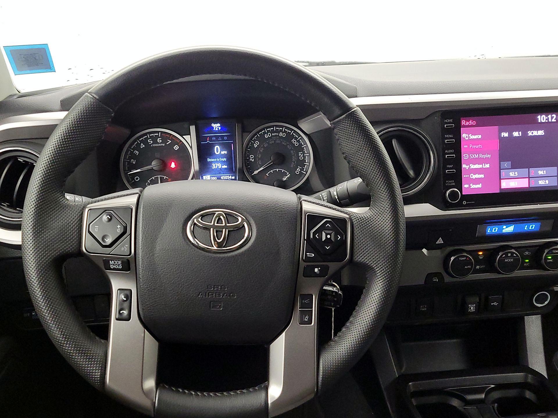 Thumbnail: 2022 Toyota Tacoma - 10