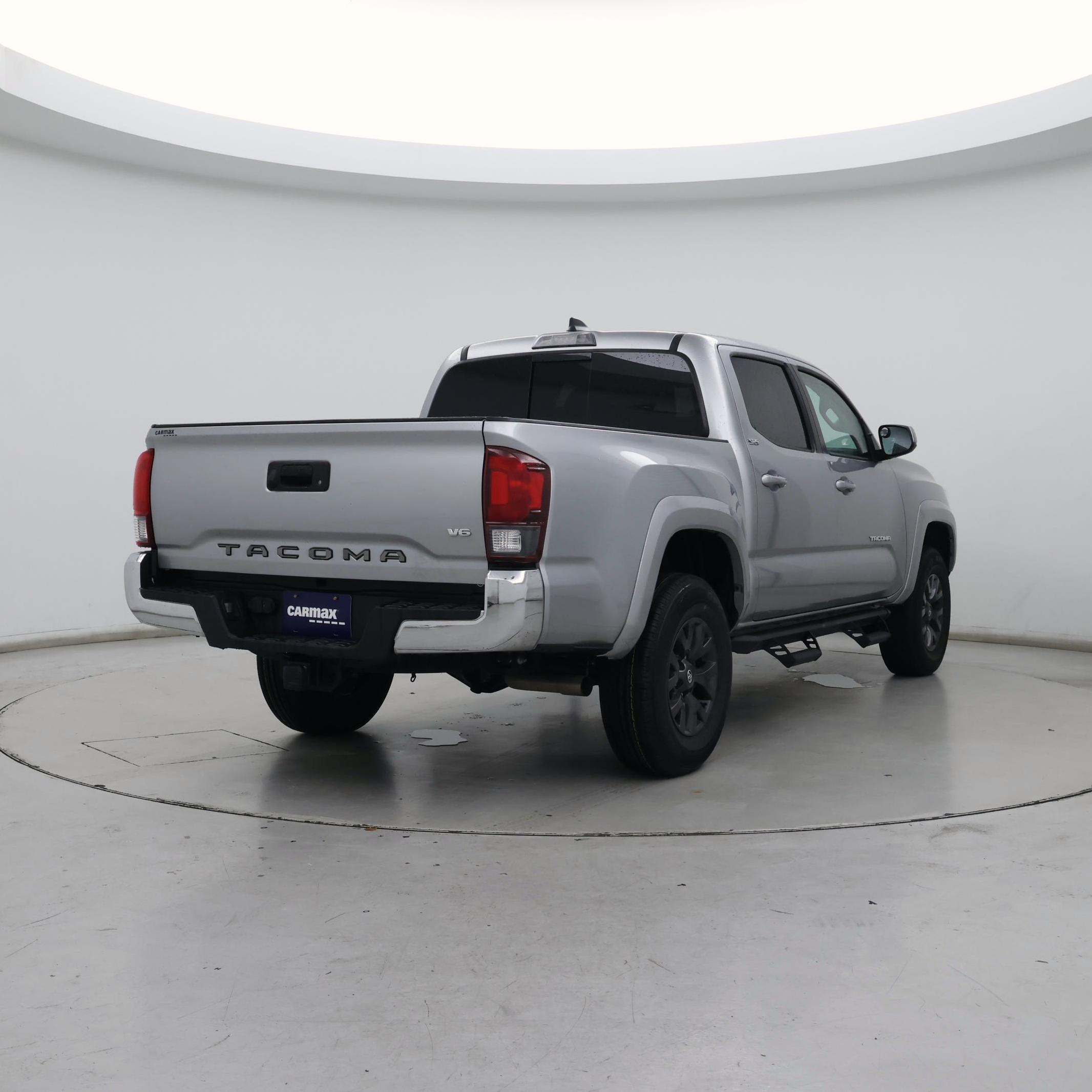 Thumbnail: 2022 Toyota Tacoma - 8