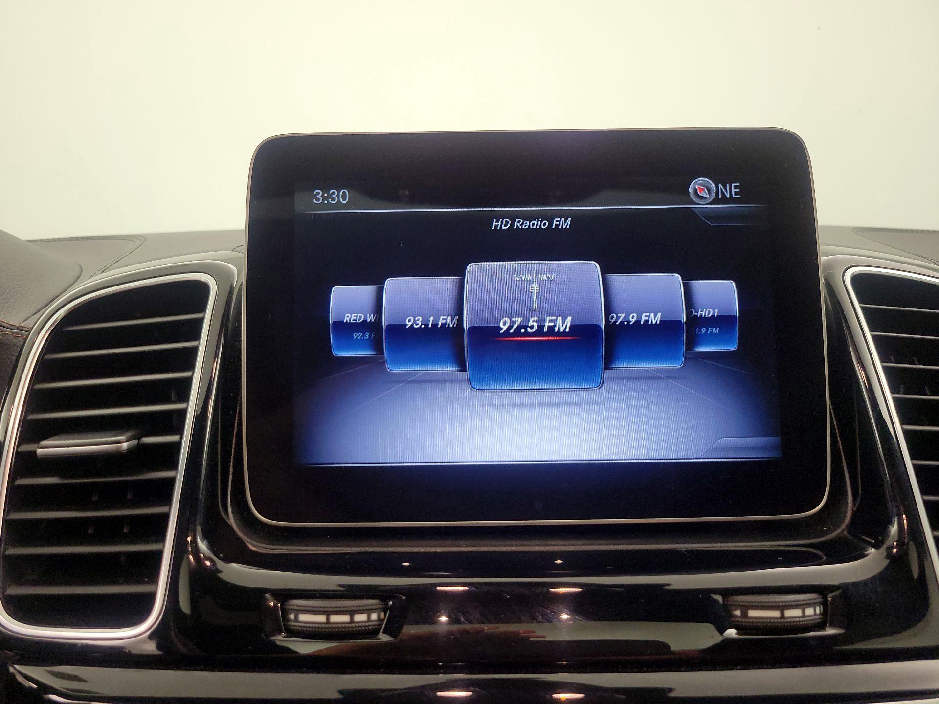 Thumbnail: 2019 Mercedes-Benz GLE - 16