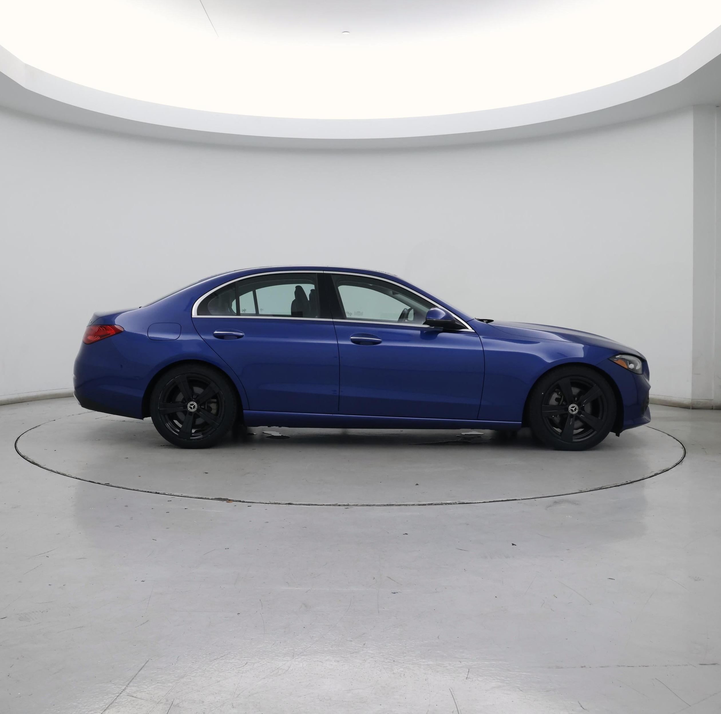 Thumbnail: 2022 Mercedes-Benz C-Class - 7