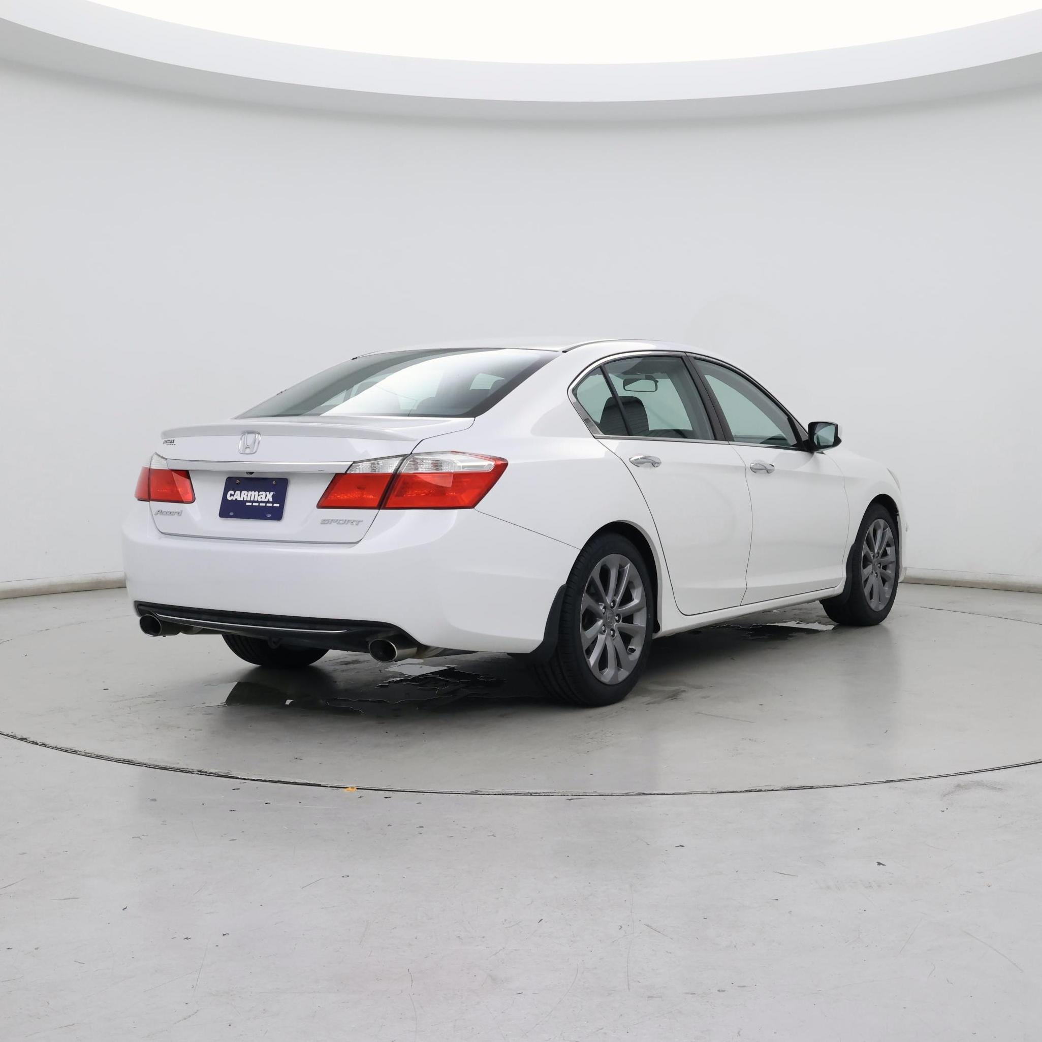 Thumbnail: 2015 Honda Accord - 8