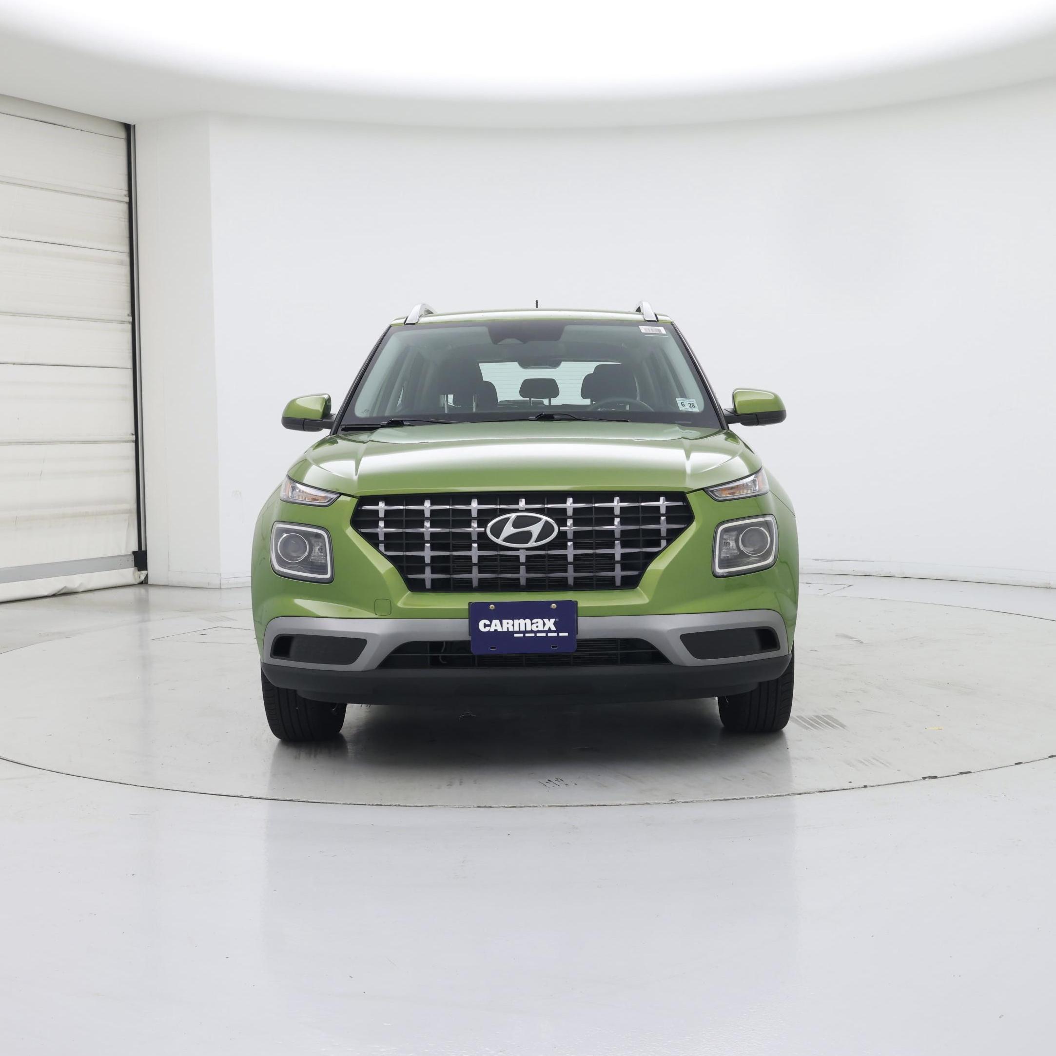 Thumbnail: 2023 Hyundai Venue - 5