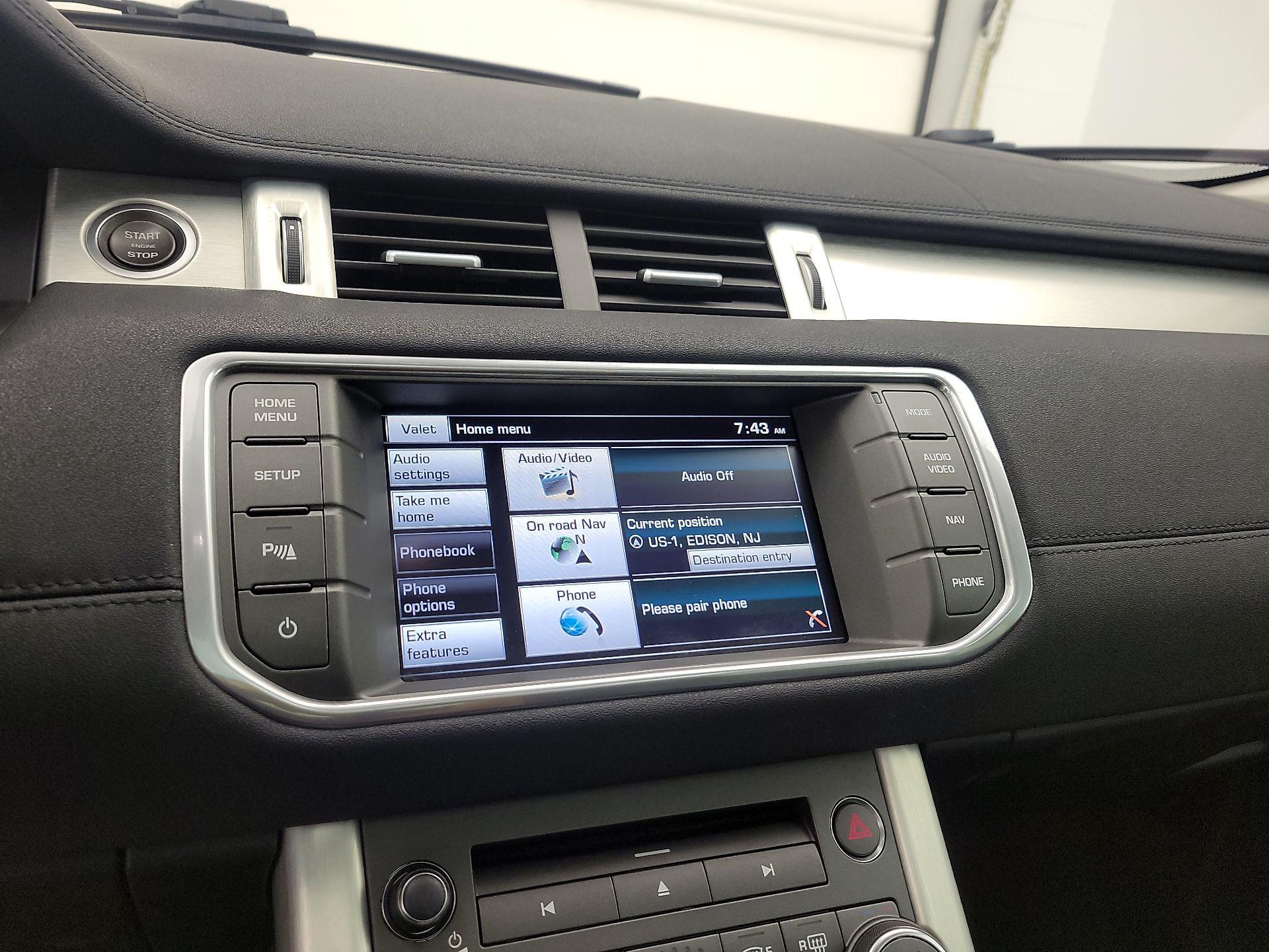 Thumbnail: 2015 Land Rover Range Rover Evoque - 14