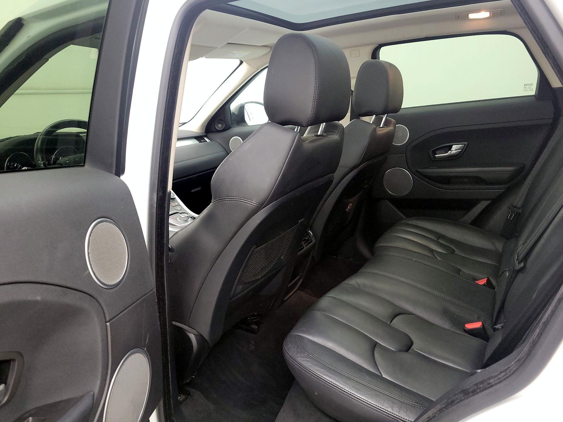 Thumbnail: 2015 Land Rover Range Rover Evoque - 20