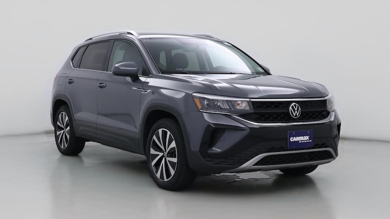 2022 Volkswagen Taos SE Hero Image