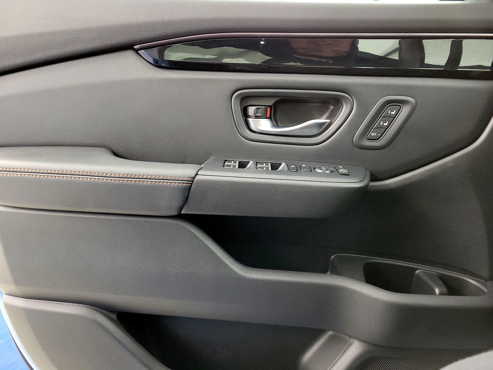 Thumbnail: 2024 Honda Pilot - 12