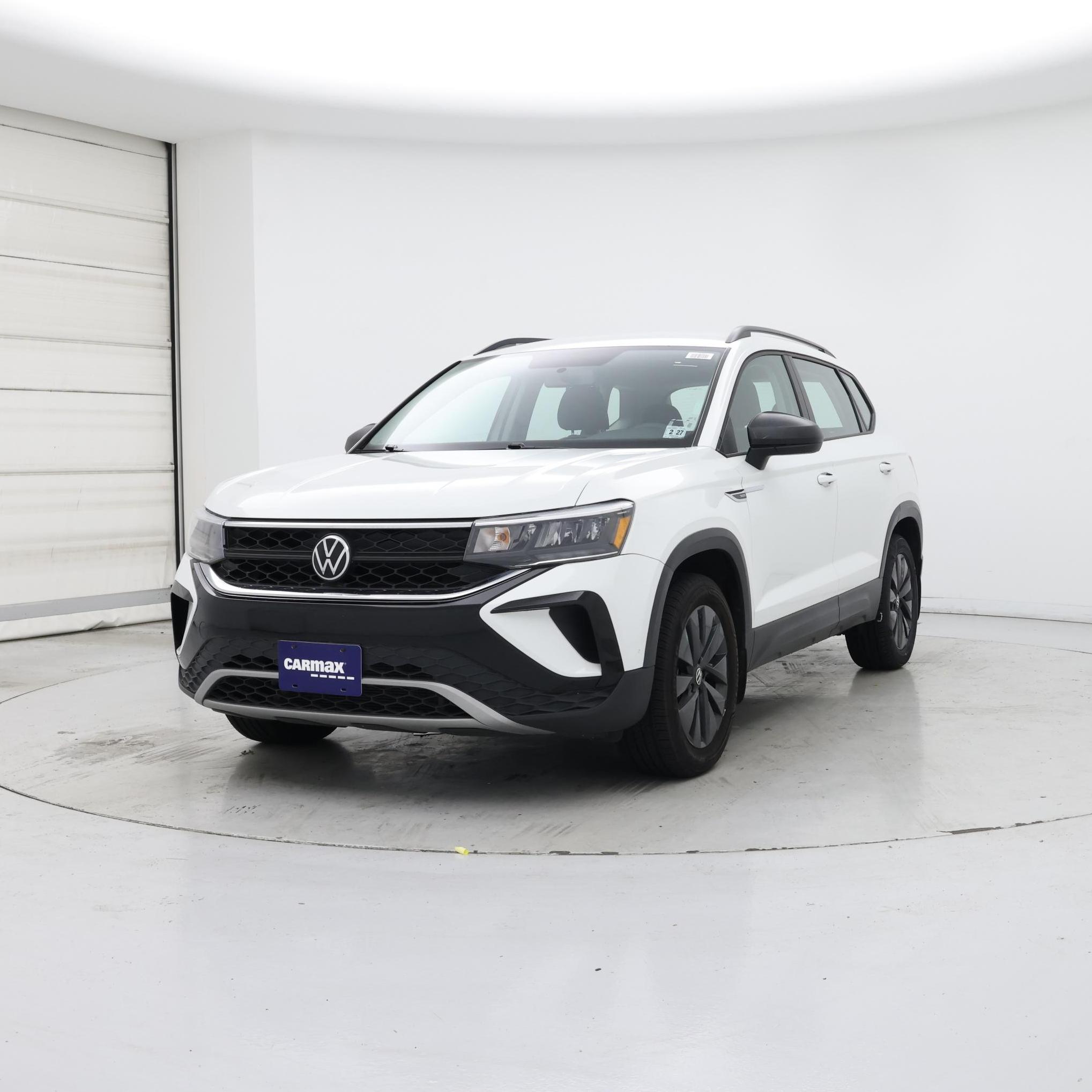Thumbnail: 2022 Volkswagen Taos - 4