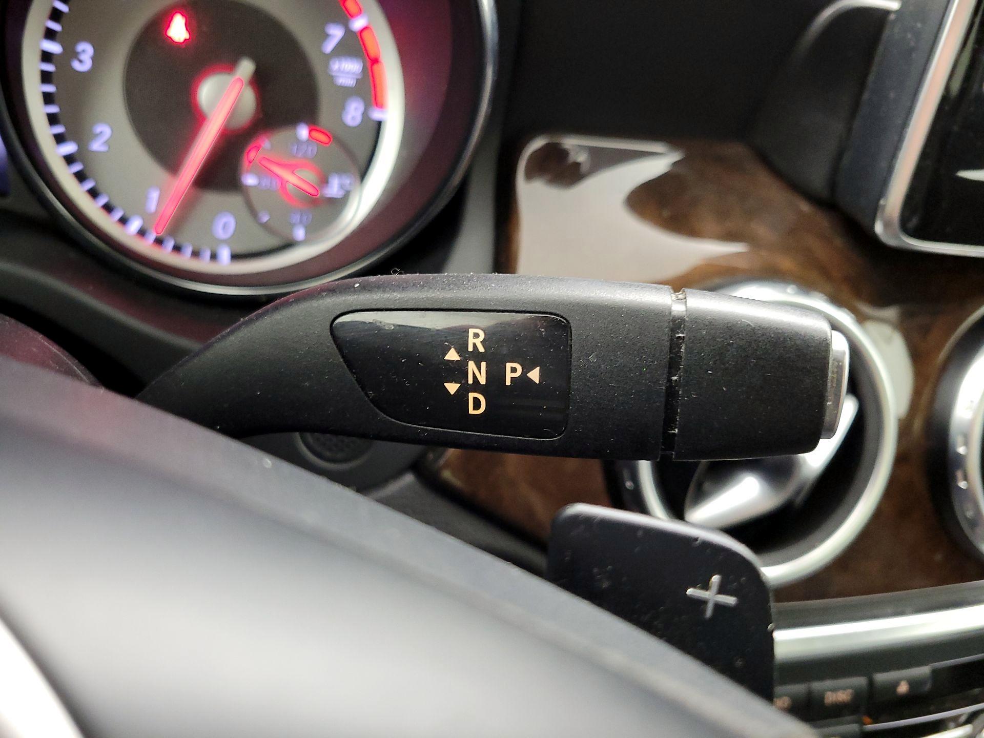Thumbnail: 2015 Mercedes-Benz GLA - 17