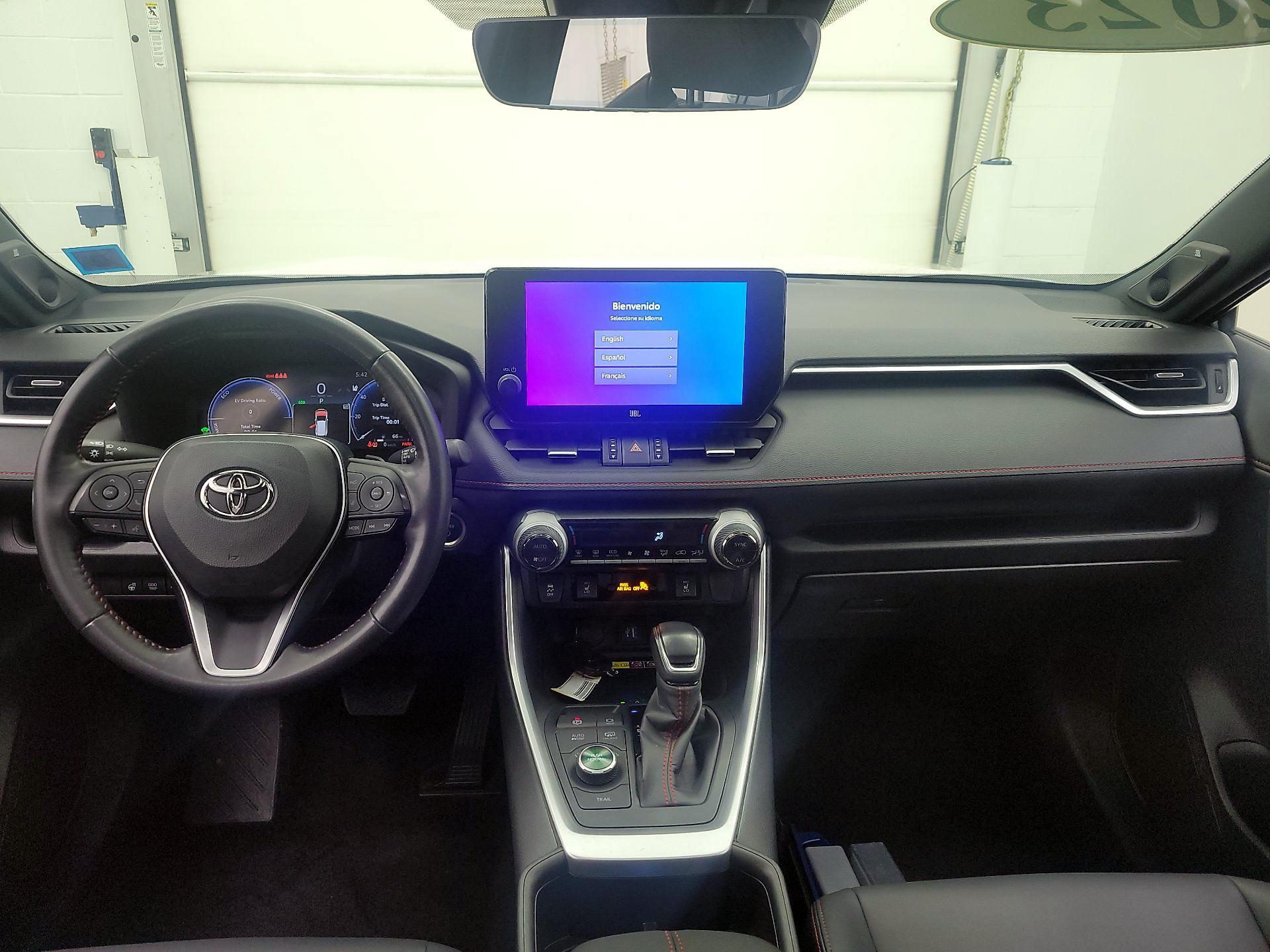 Thumbnail: 2023 Toyota RAV4 - 9