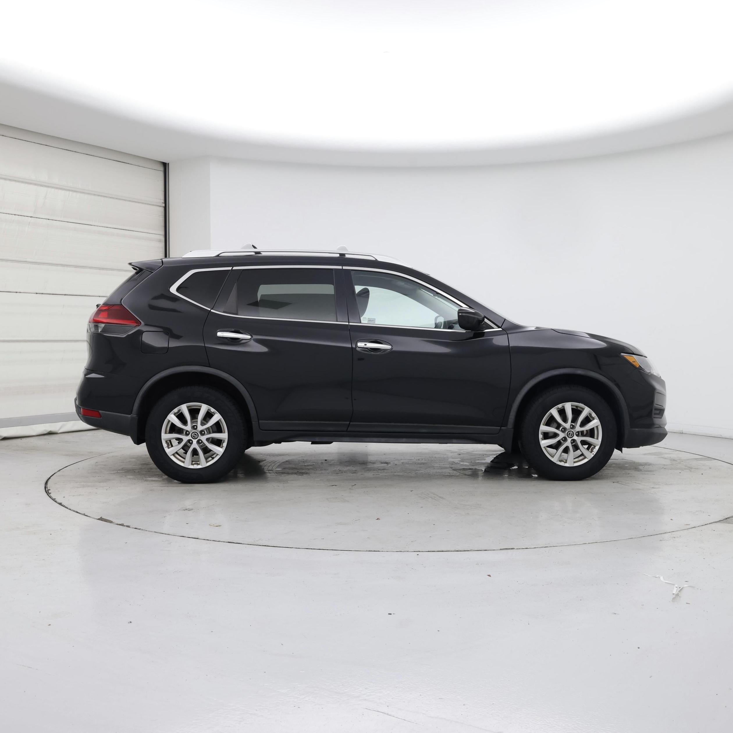 Thumbnail: 2019 Nissan Rogue - 7