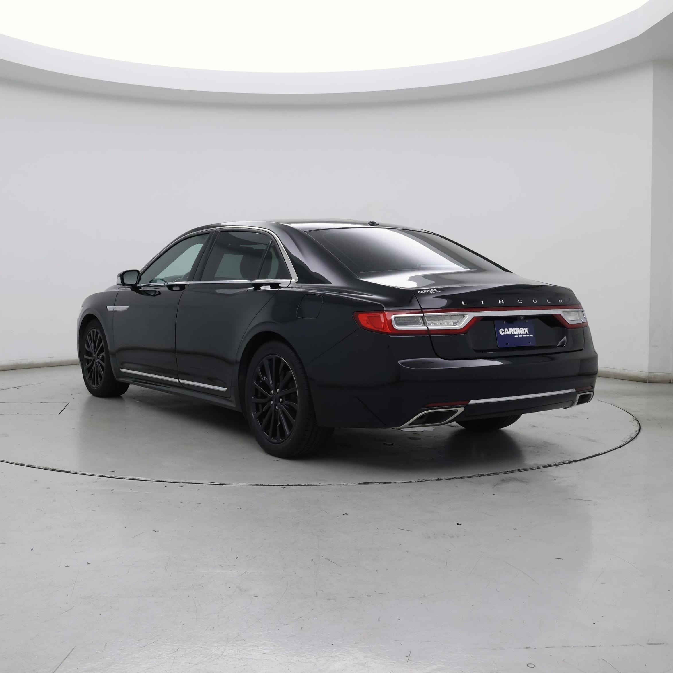Thumbnail: 2017 Lincoln Continental - 2