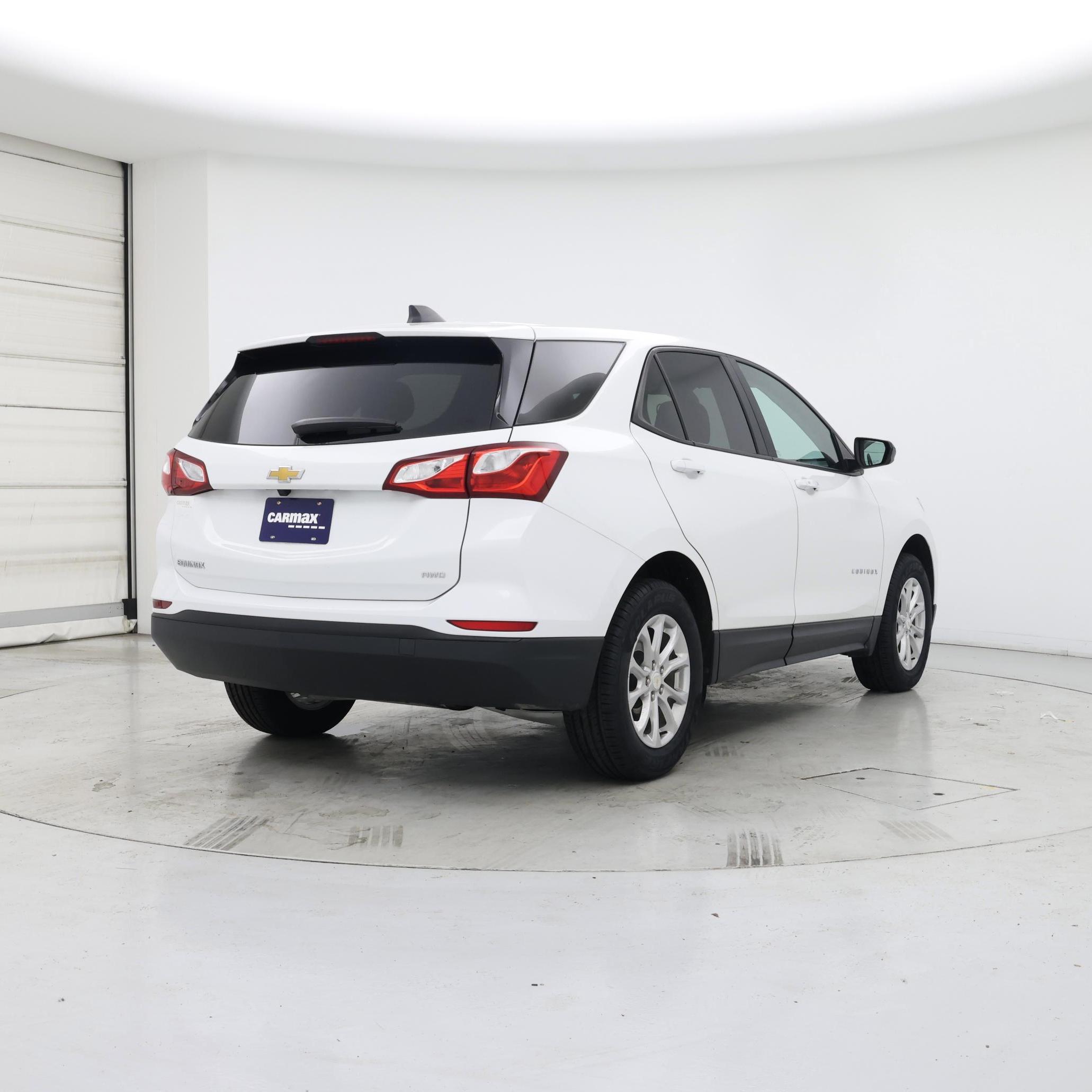 Thumbnail: 2021 Chevrolet Equinox - 8