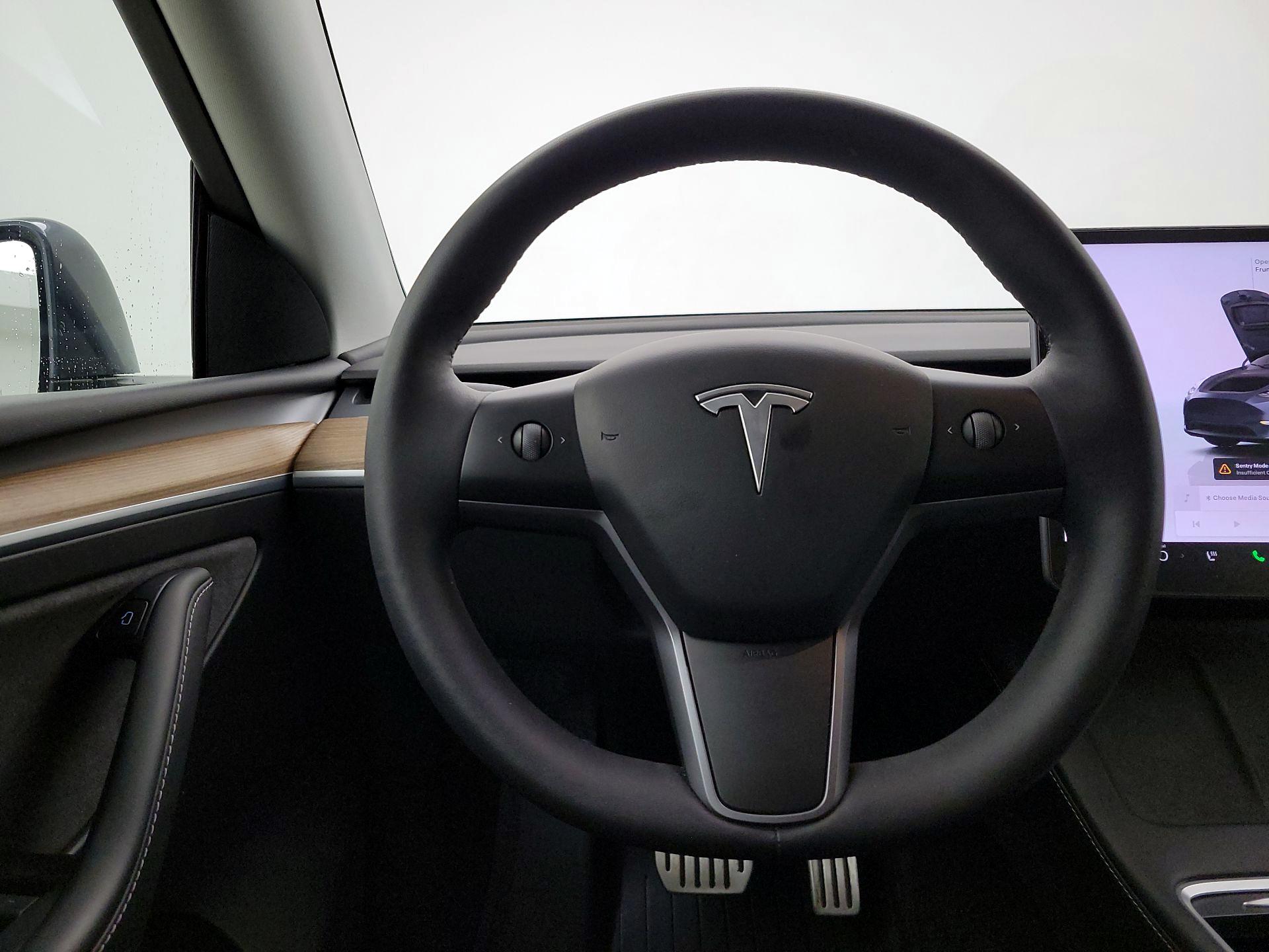 Thumbnail: 2022 Tesla Model Y - 10
