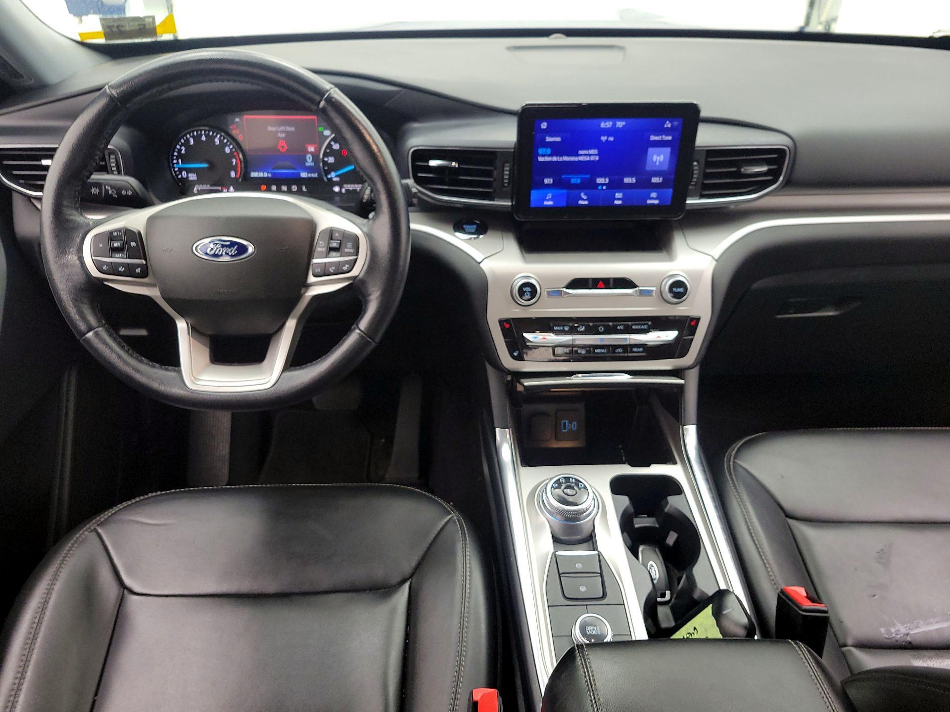 Thumbnail: 2022 Ford Explorer - 9