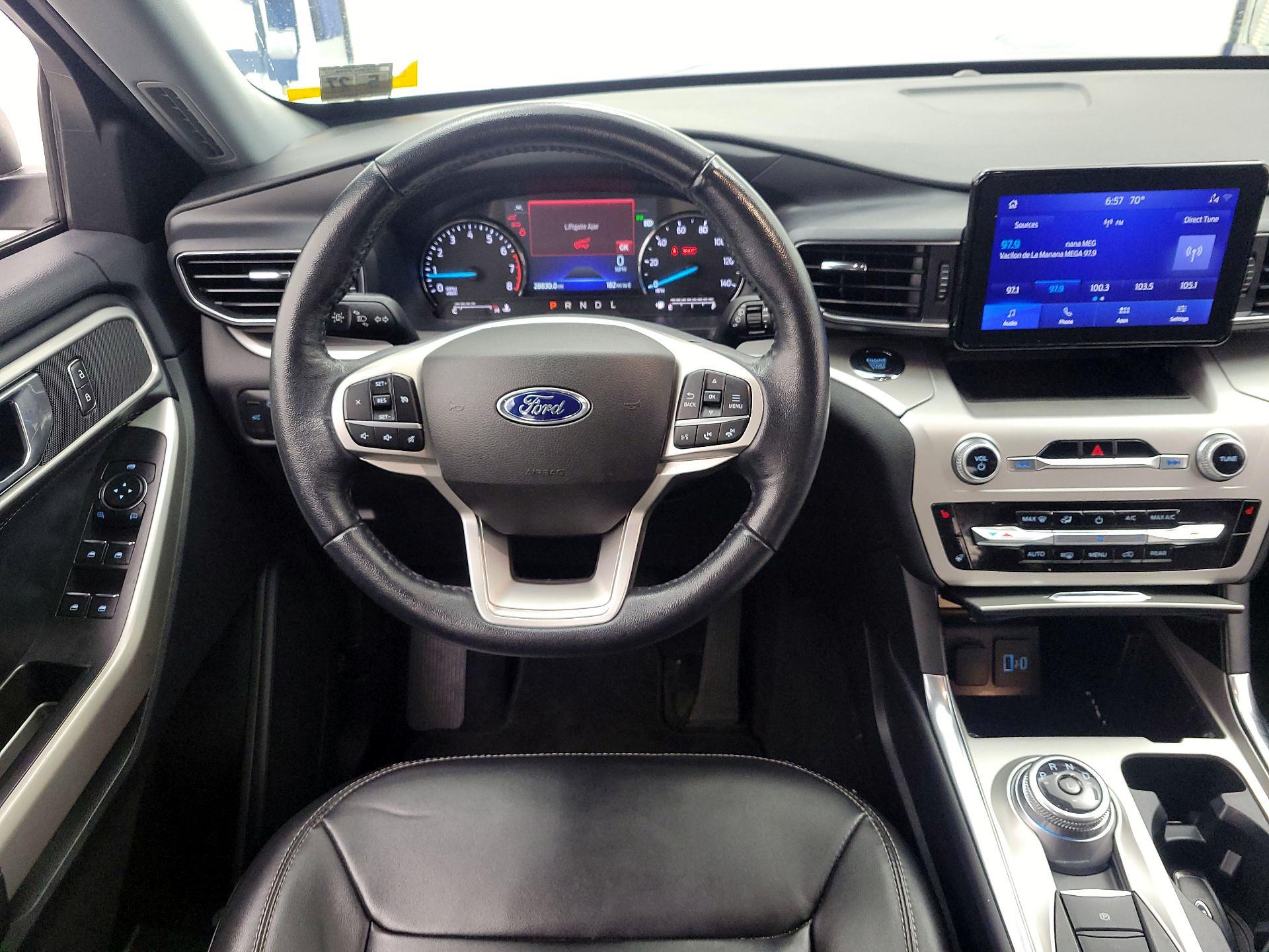 Thumbnail: 2022 Ford Explorer - 10