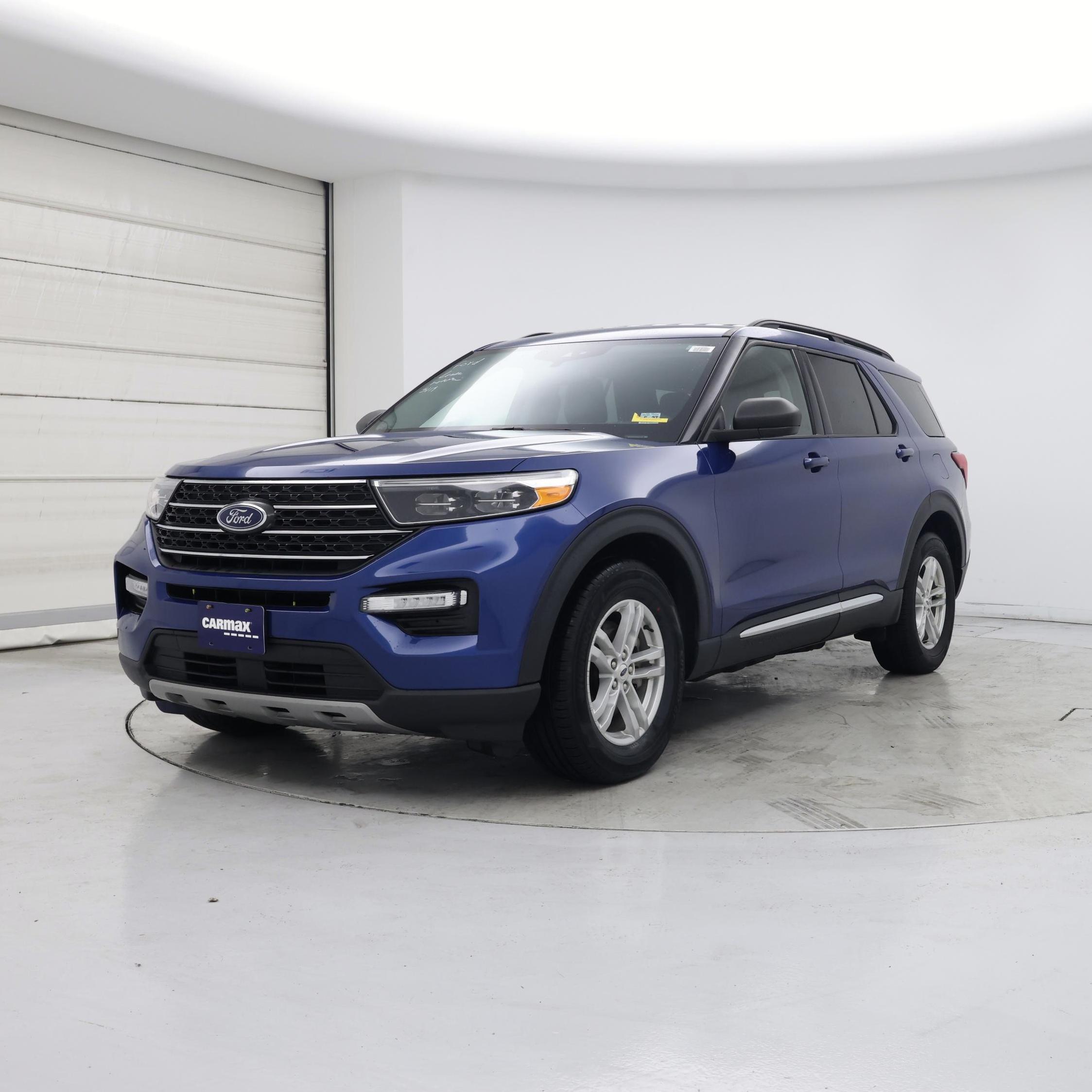 Thumbnail: 2022 Ford Explorer - 4