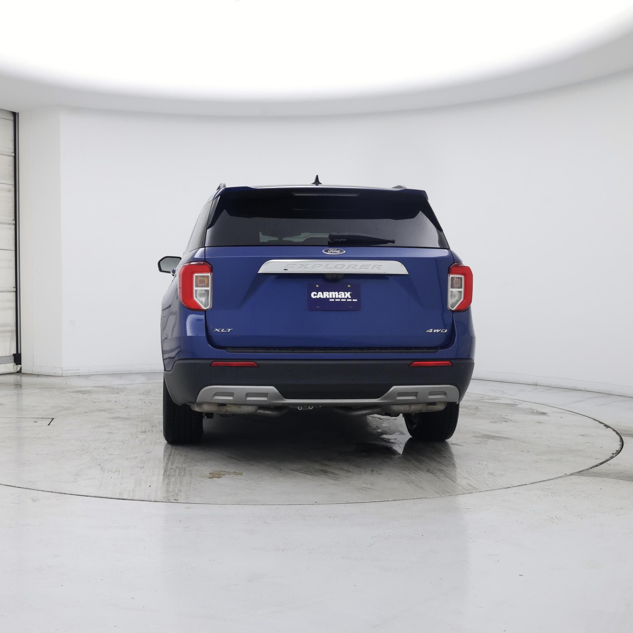 Thumbnail: 2022 Ford Explorer - 6